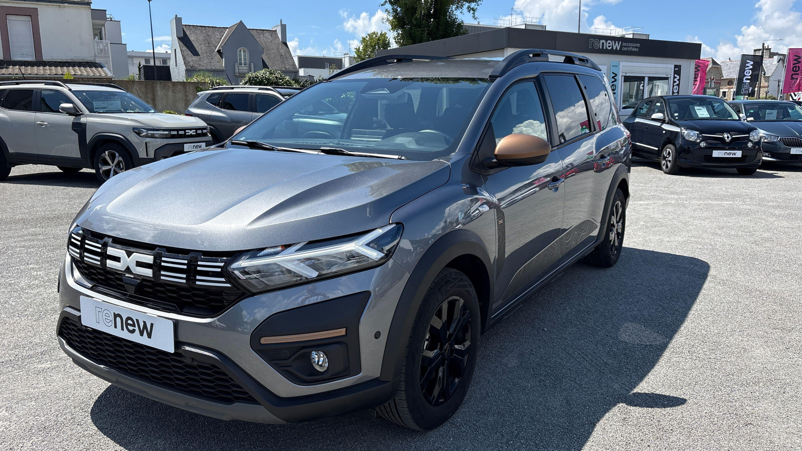 Dacia Jogger  Hybrid 140 7 places occasion de 2025 en vente à Vannes