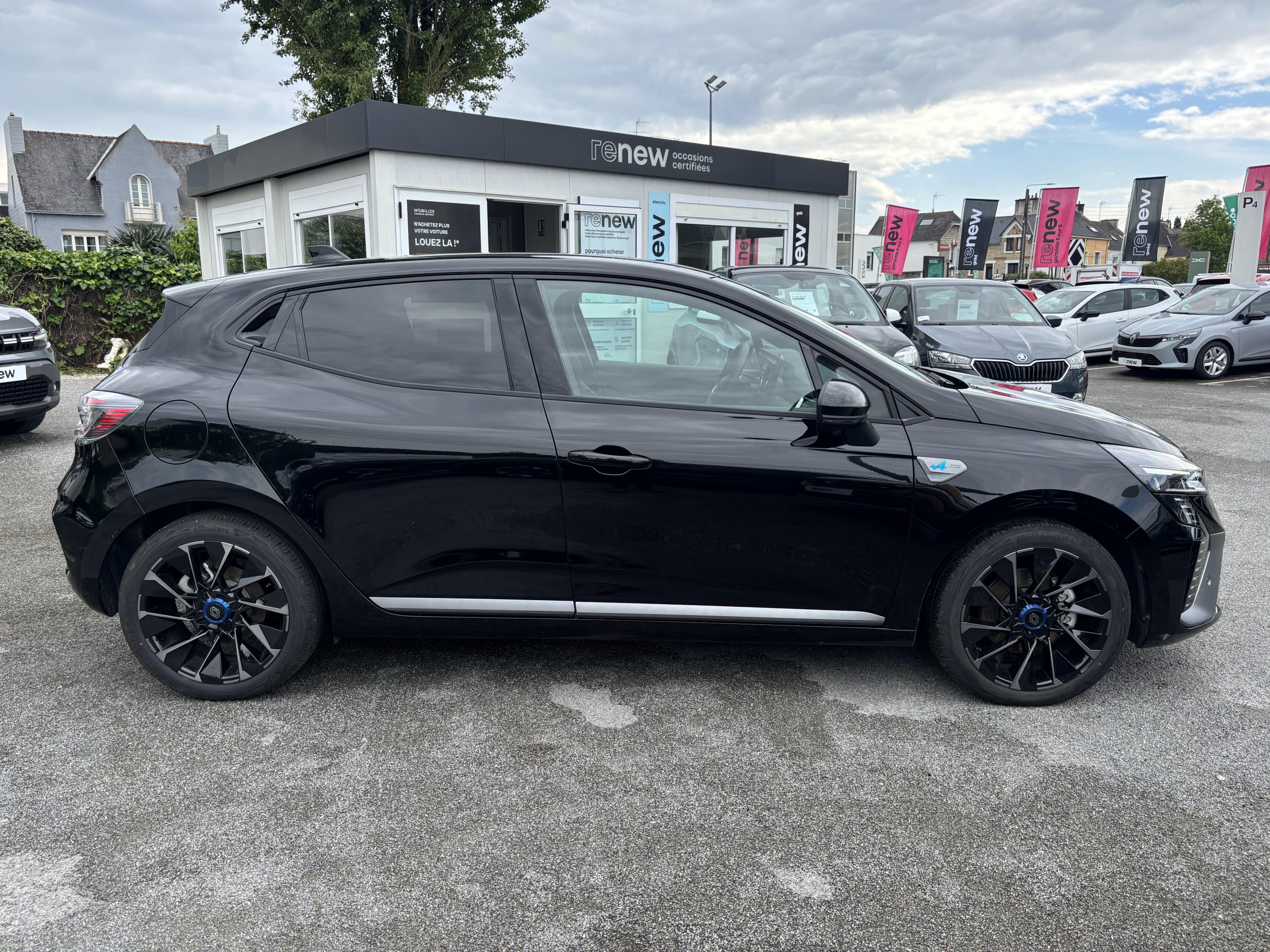 Vente en ligne Renault Clio 5 Clio E-Tech full hybrid 145 ch GSR2 au prix de 24 290 €