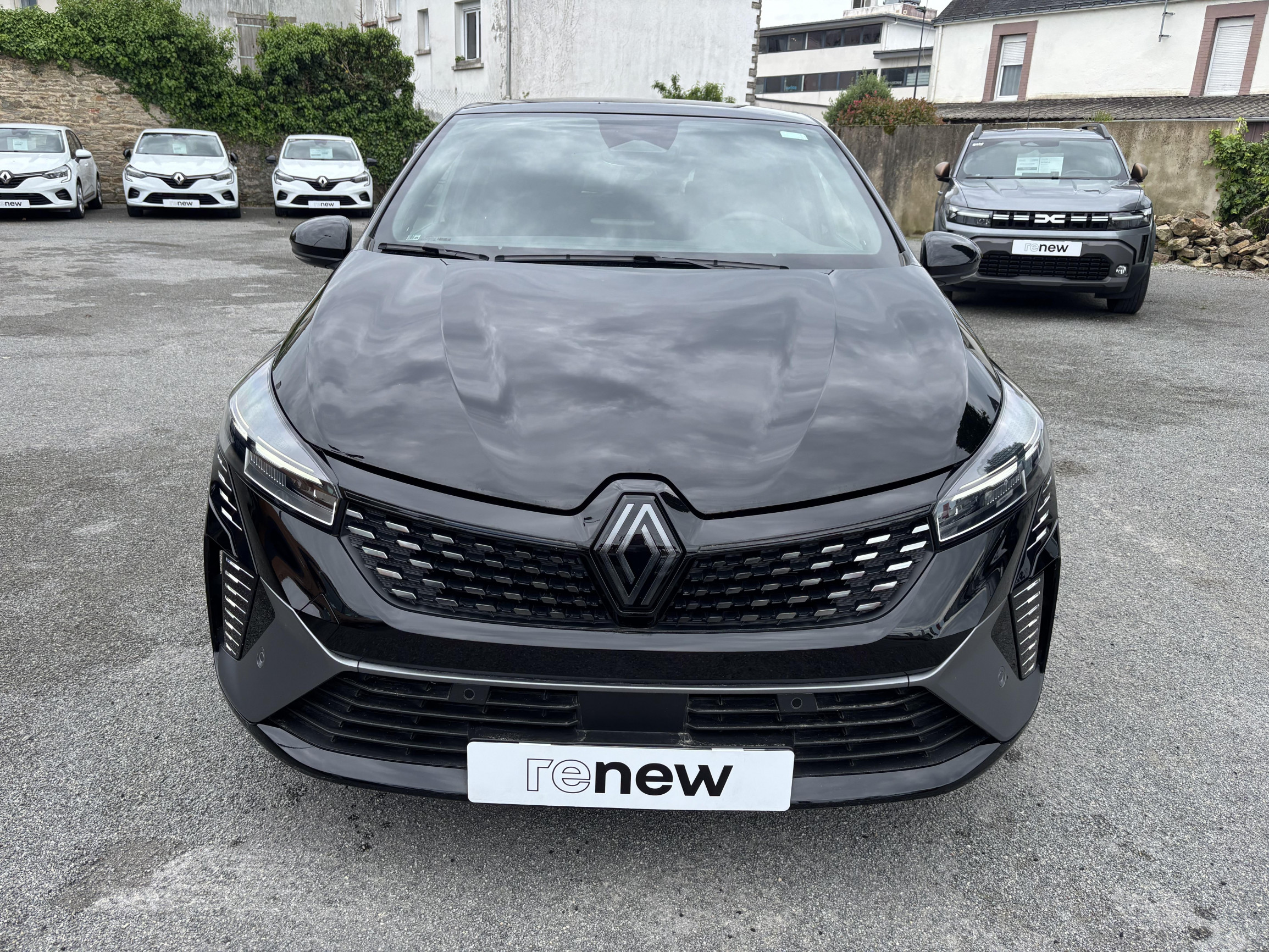 Vente en ligne Renault Clio 5 Clio E-Tech full hybrid 145 ch GSR2 au prix de 24 290 €