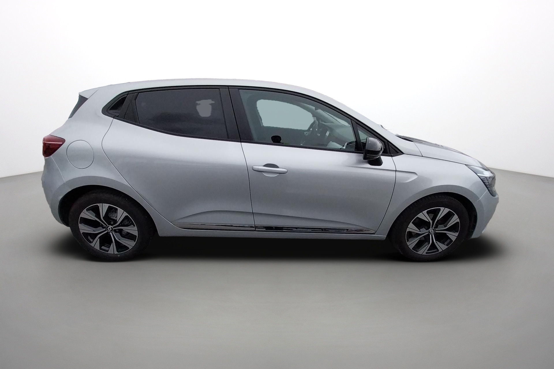 Vente en ligne Renault Clio 5 Clio TCe 90 au prix de 14 990 €