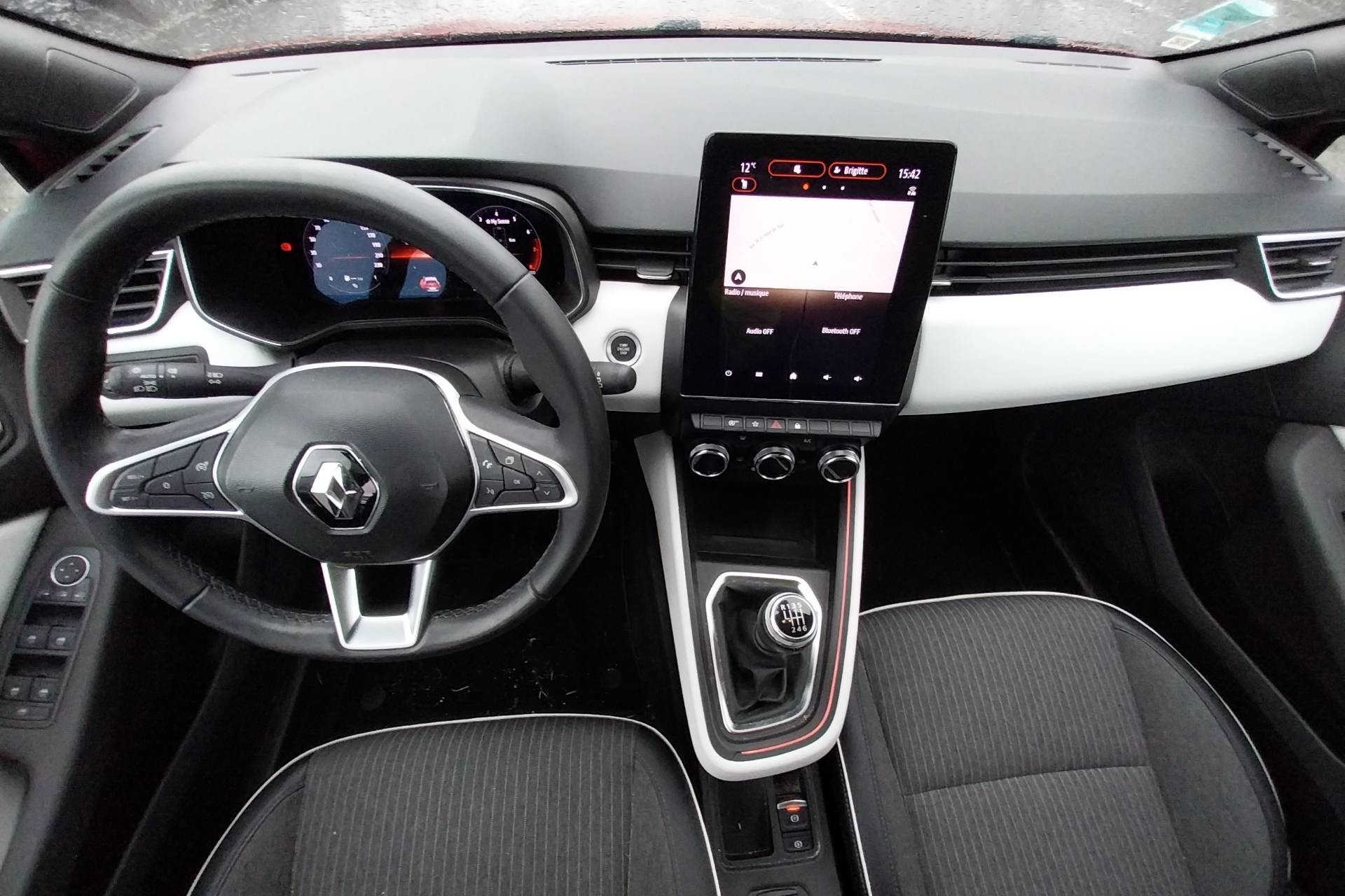Vente en ligne Renault Clio 5 Clio TCe 90 au prix de 15 270 €