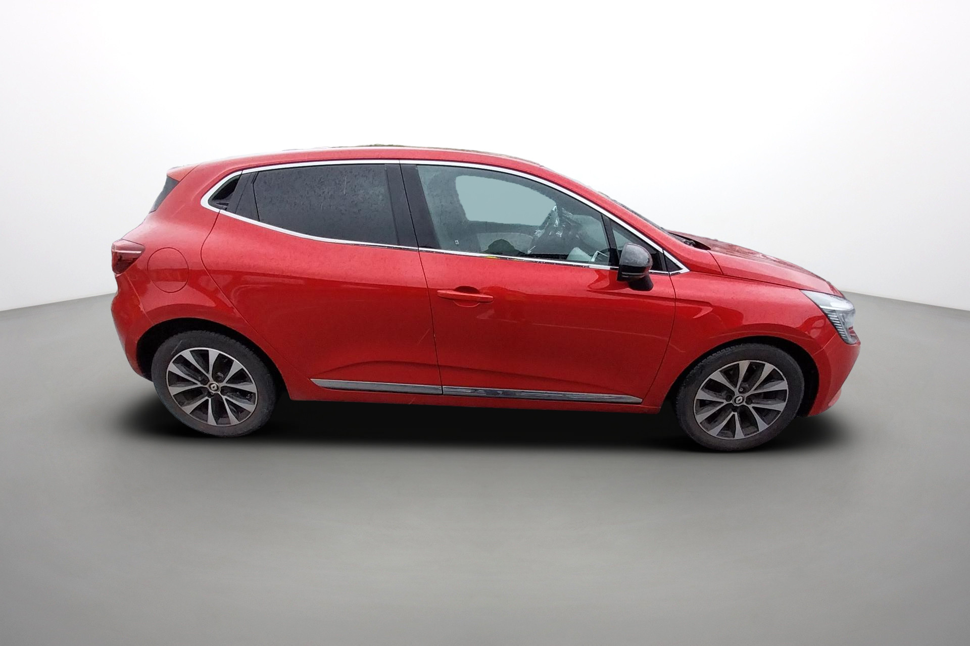 Vente en ligne Renault Clio 5 Clio TCe 90 au prix de 15 270 €