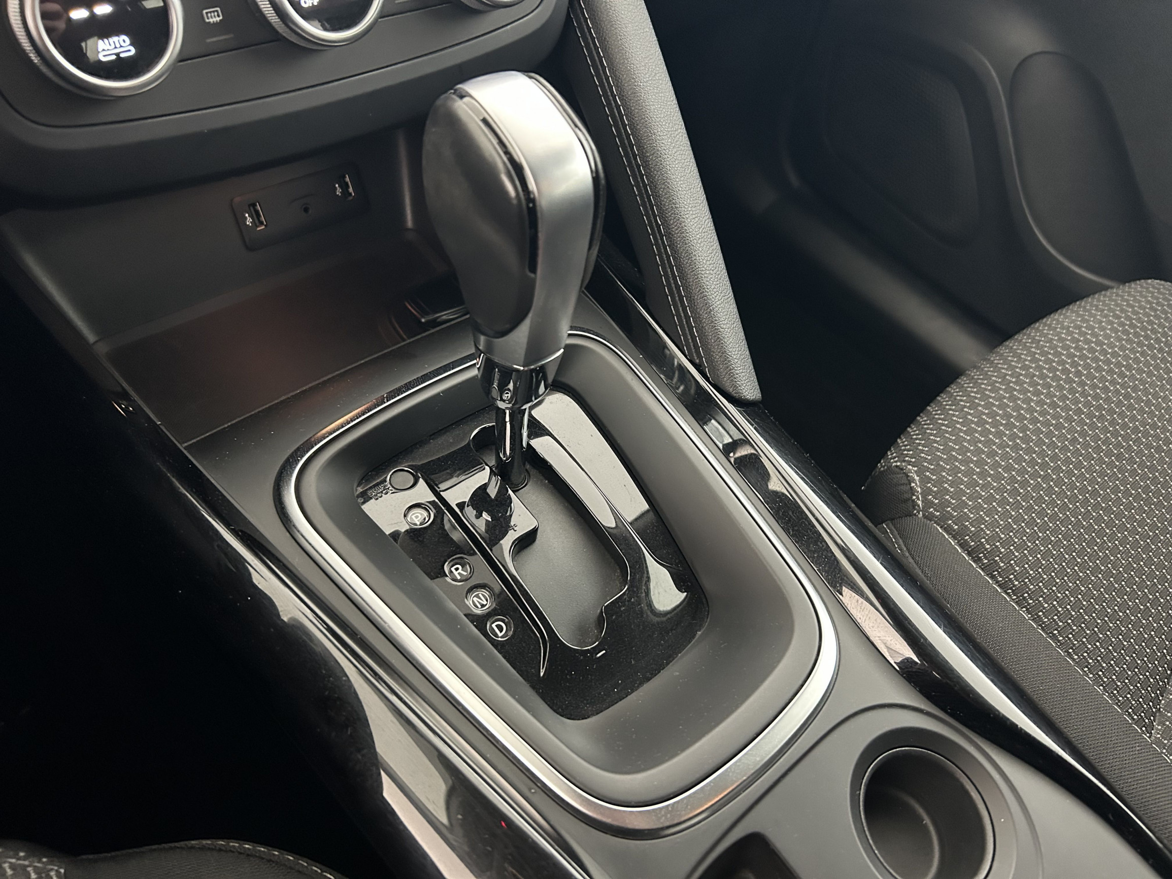 Vente en ligne Renault Kadjar  Blue dCi 115 EDC au prix de 14 290 €