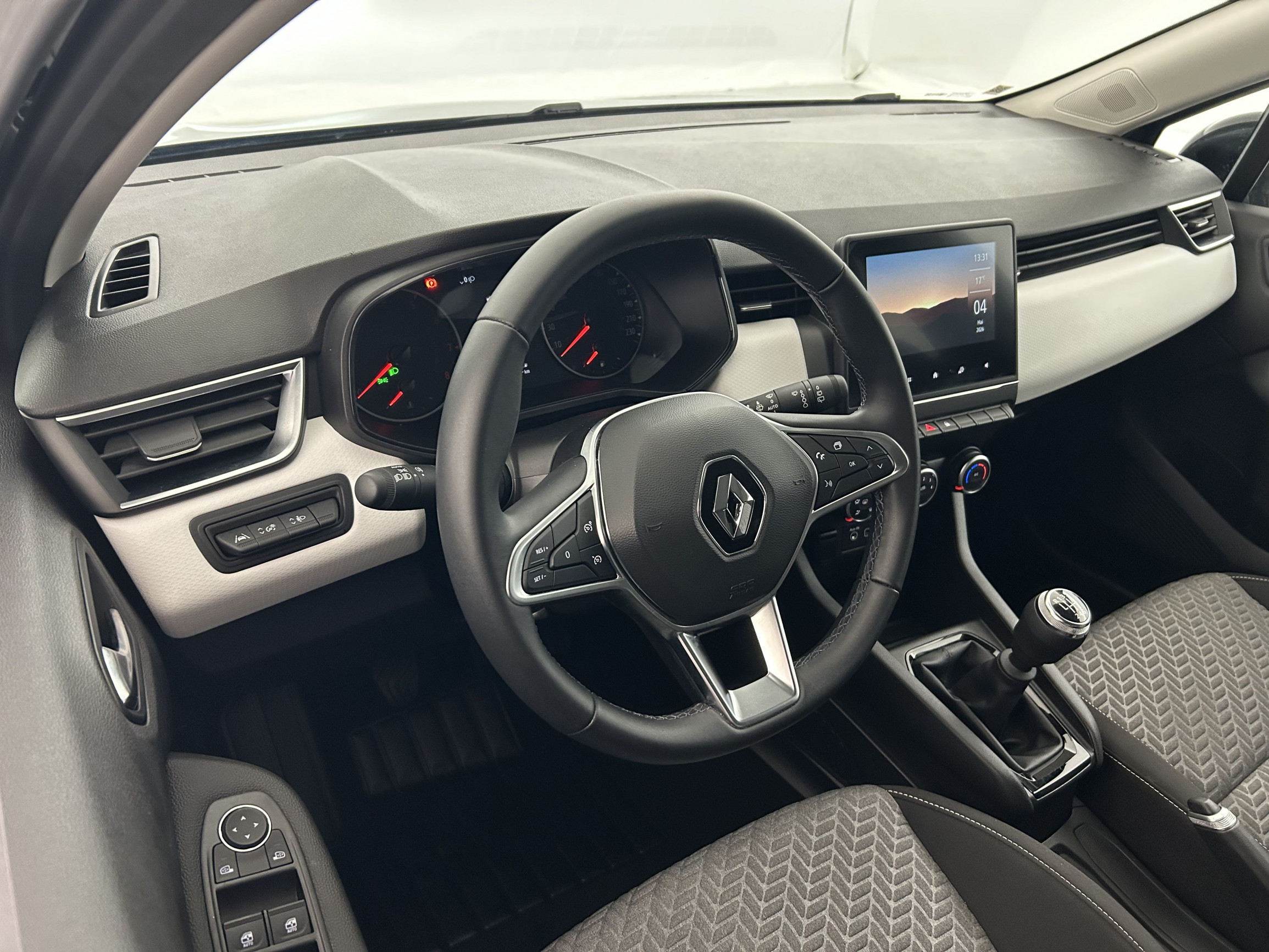 Renault Clio 5 Clio TCe 90 occasion de 2023 en vente à Vannes