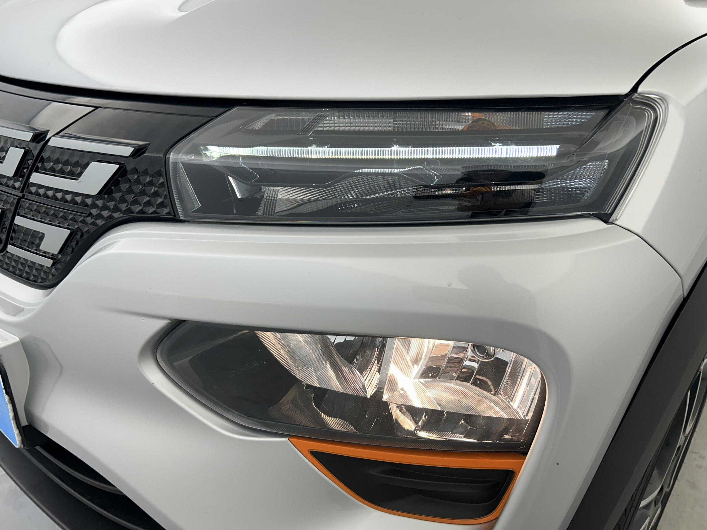 Vente en ligne Dacia Spring  Achat Intégral au prix de 10 990 €