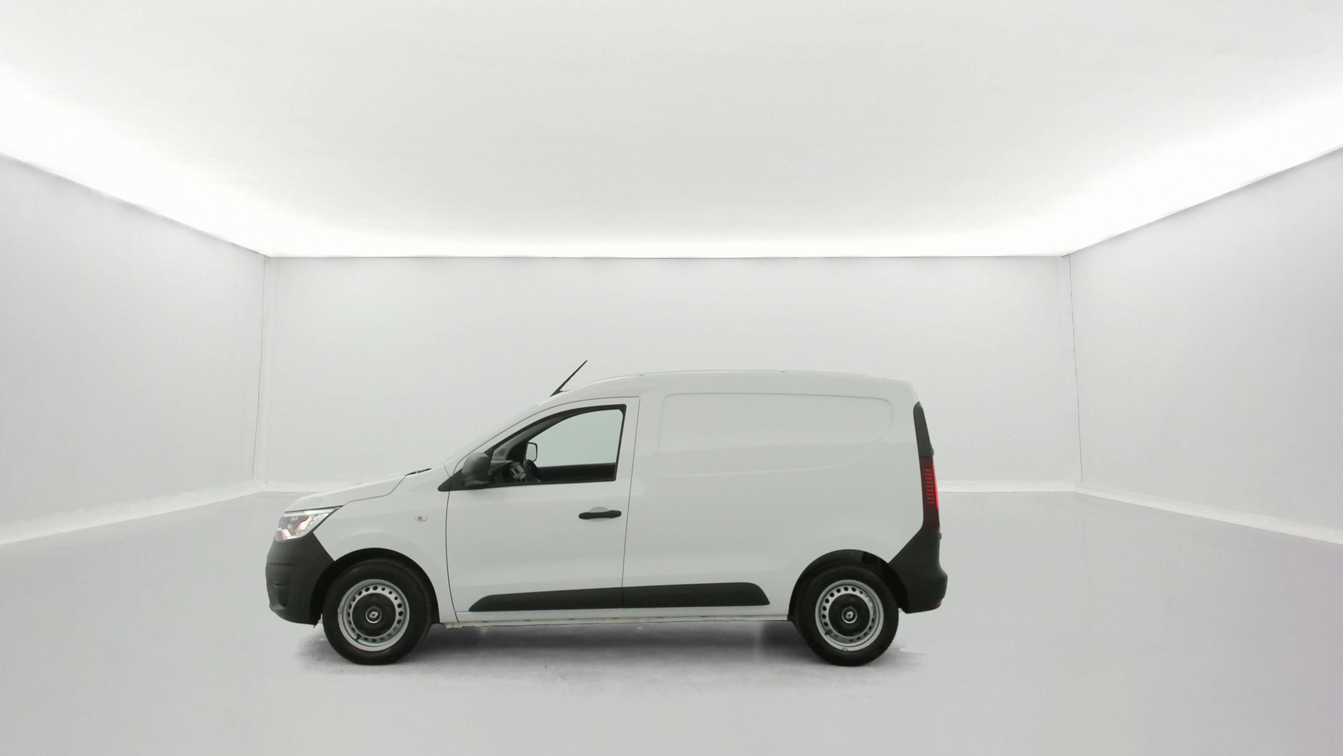 Vente en ligne Renault Express Van  BLUE DCI 95 - 22 au prix de 16 270 €
