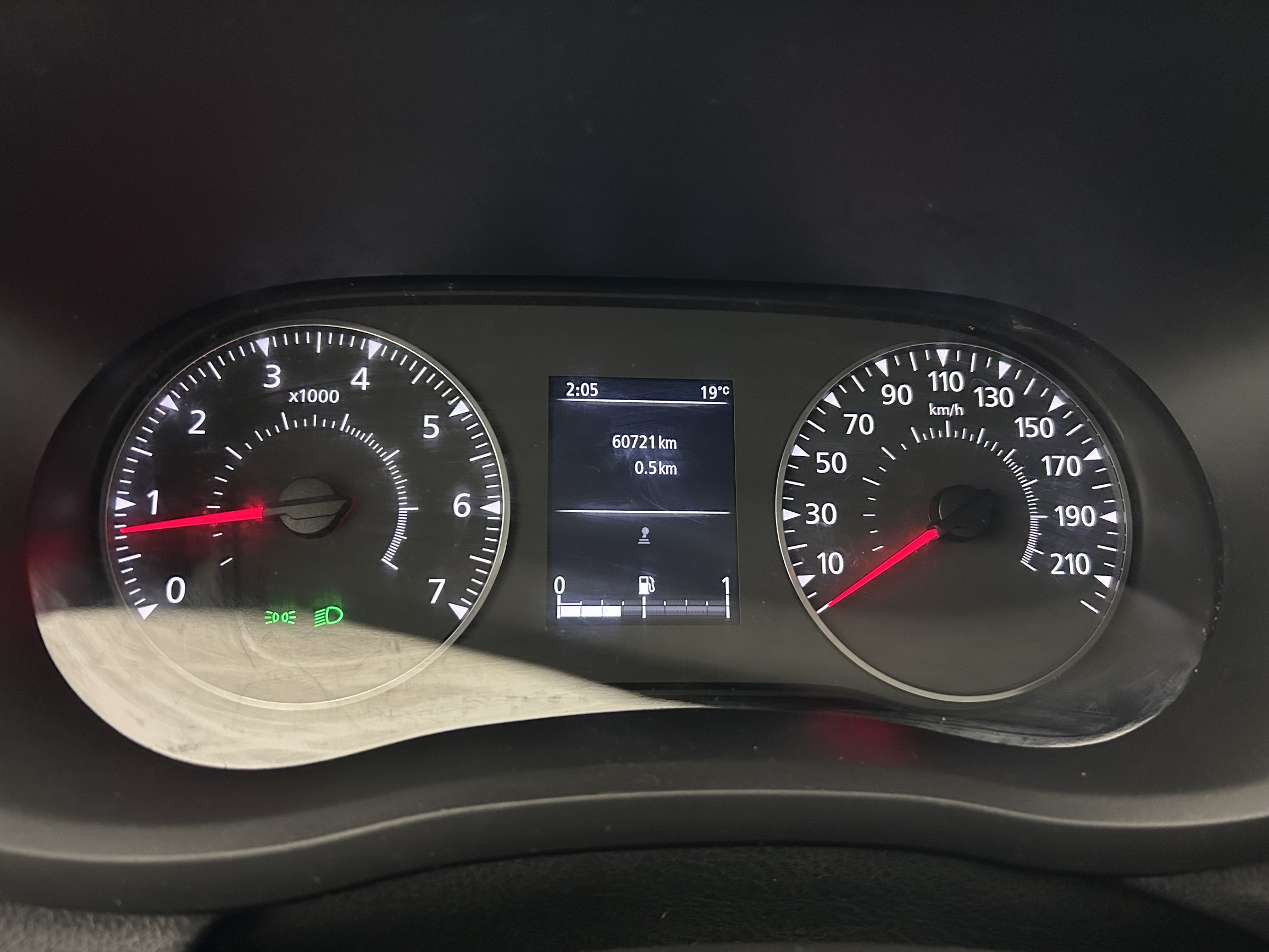Vente en ligne Renault Master Fourgon MASTER FGN TRAC F3500 L3H3 BLUE DCI 135 au prix de 26 990 €