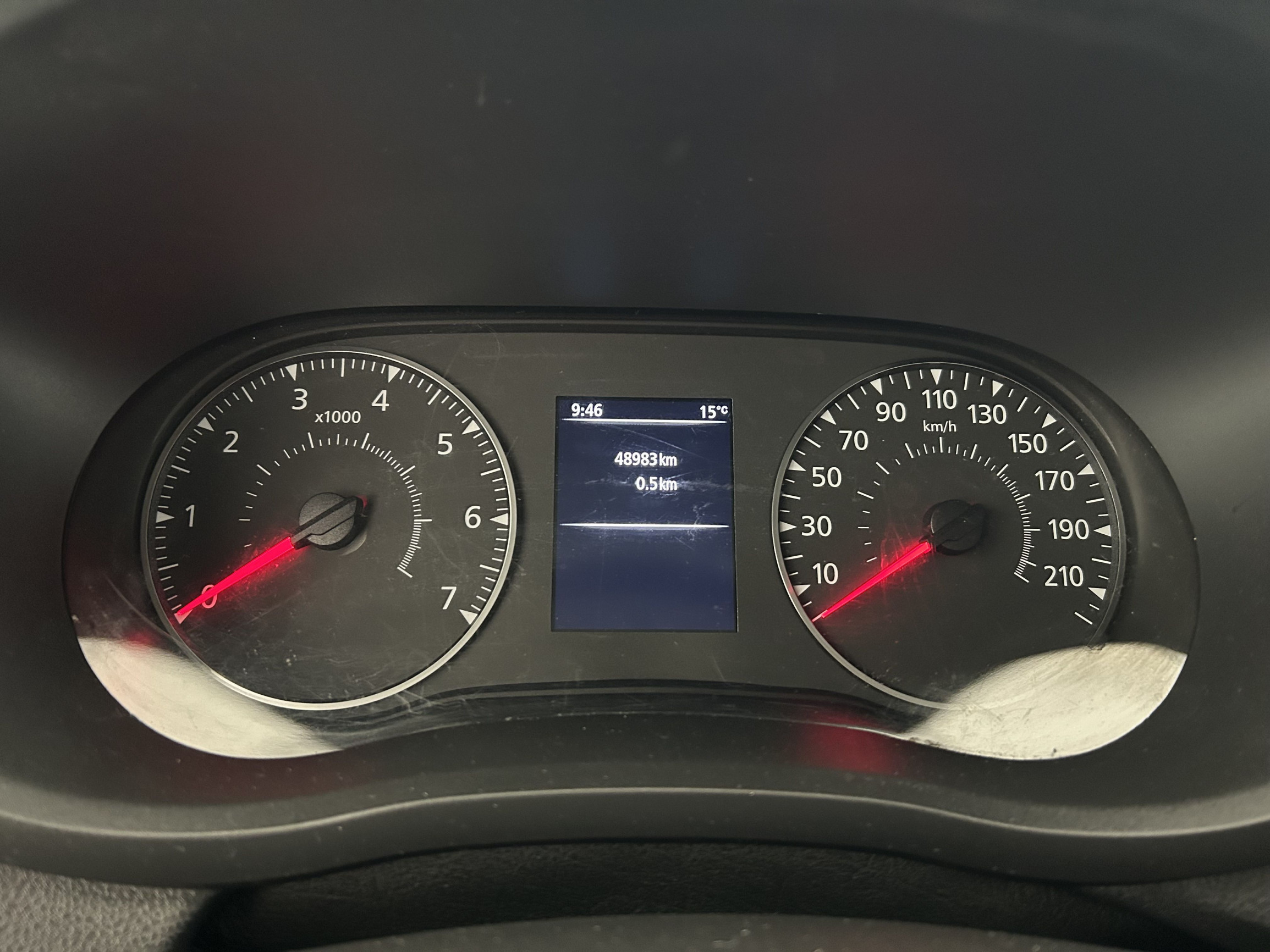 Vente en ligne Renault Master Fourgon MASTER FGN TRAC F3500 L2H2 BLUE DCI 135 au prix de 26 270 €