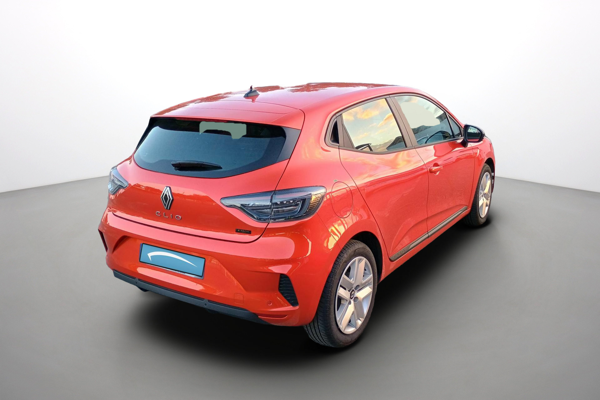 Vente en ligne Renault Clio 5 Clio E-Tech full hybrid 145 ch GSR2 au prix de 19 890 €