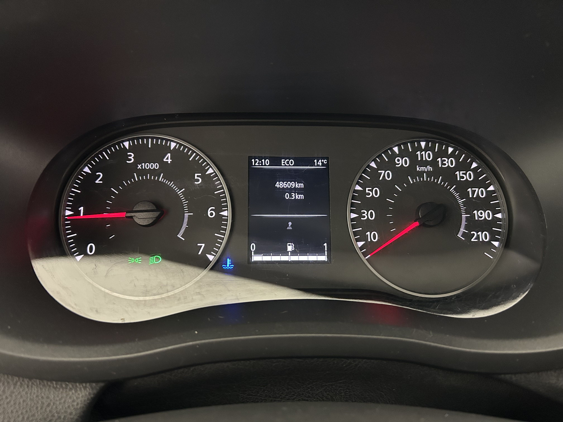 Vente en ligne Renault Master Fourgon MASTER FGN TRAC F3500 L2H2 BLUE DCI 135 au prix de 26 270 €