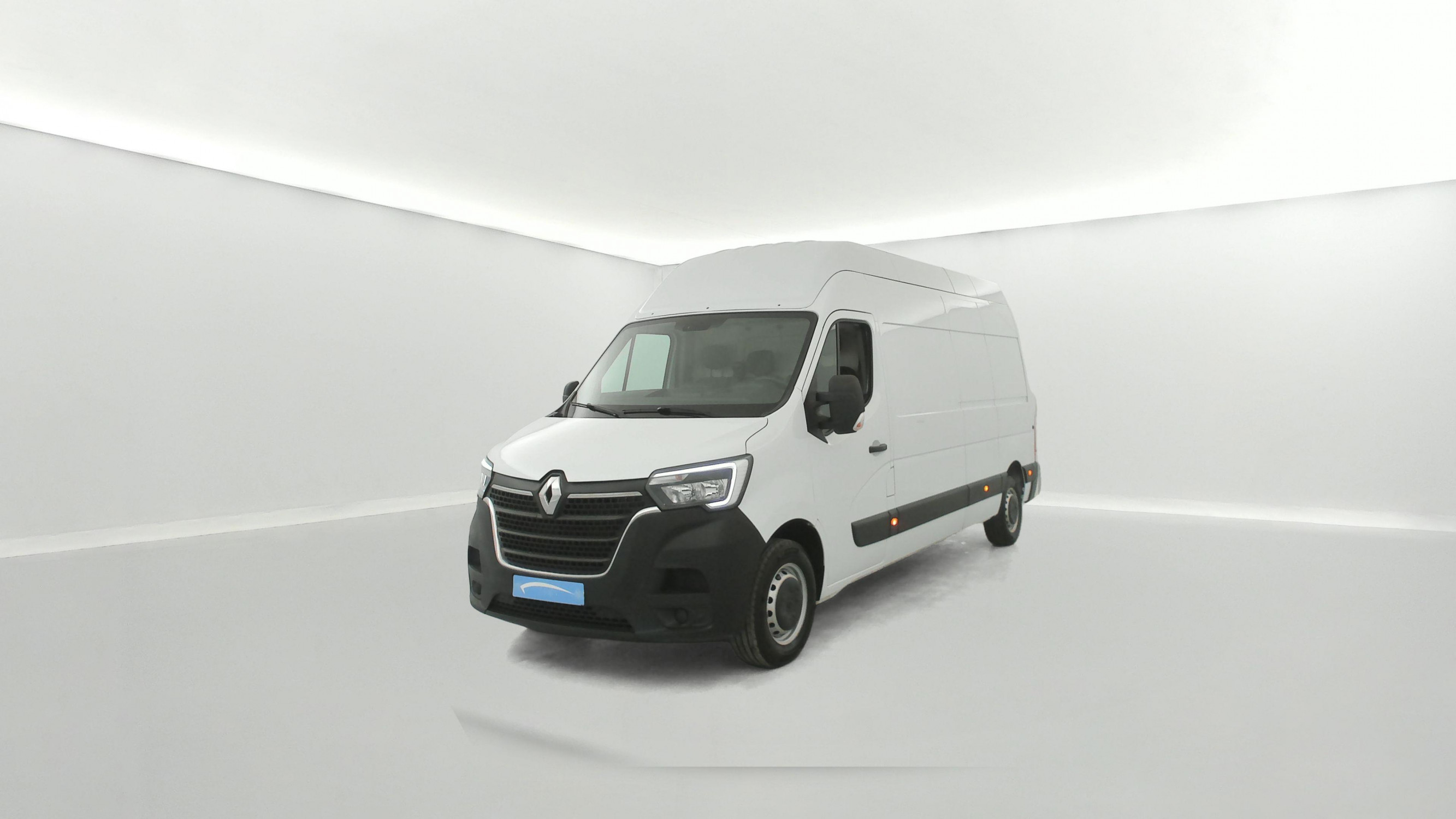 Renault Master Fourgon MASTER FGN TRAC F3500 L3H3 BLUE DCI 135 occasion de 2024 en vente à Vannes