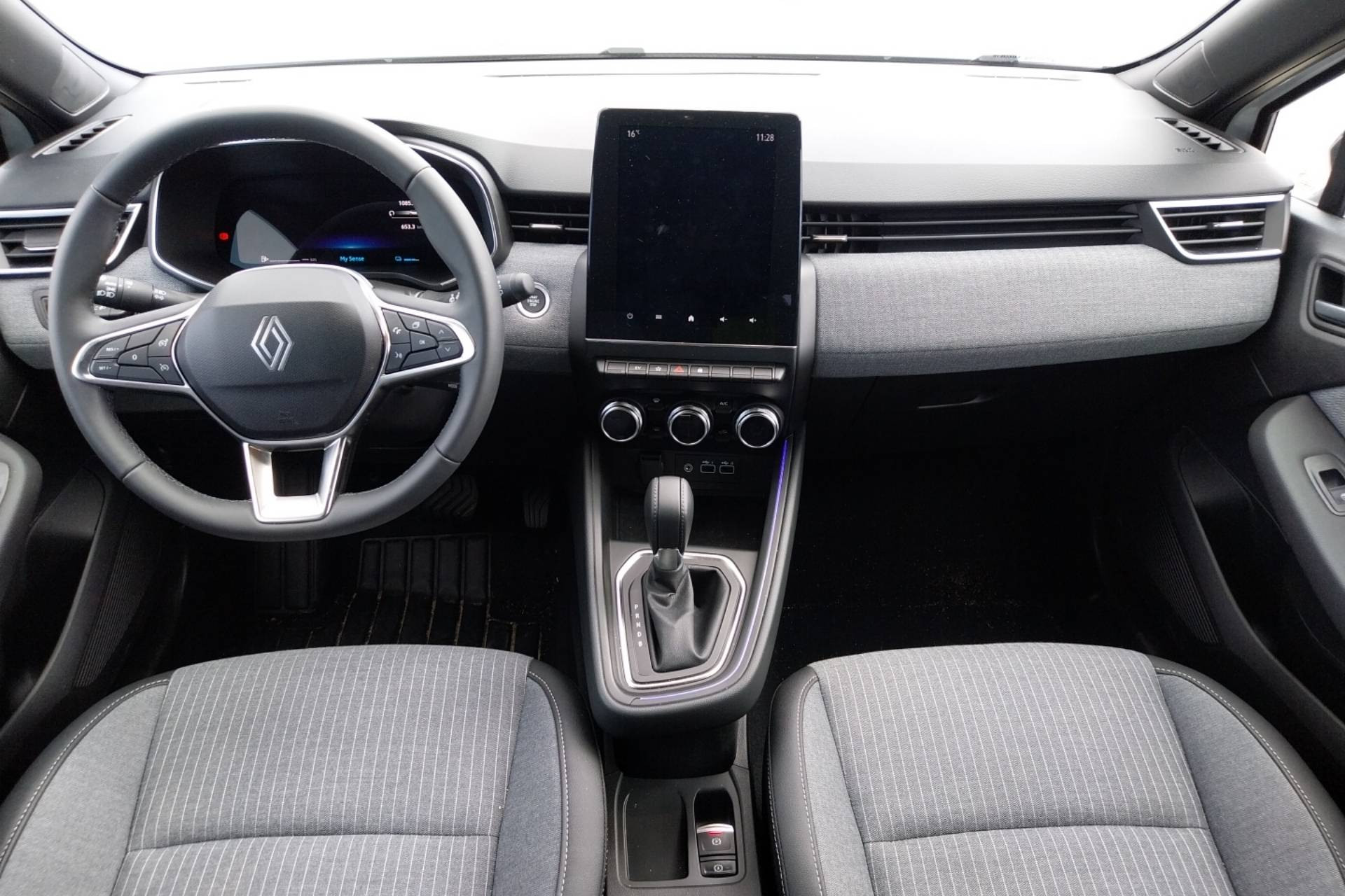 Vente en ligne Renault Clio 5 Clio E-Tech full hybrid 145 ch GSR2 au prix de 21 790 €