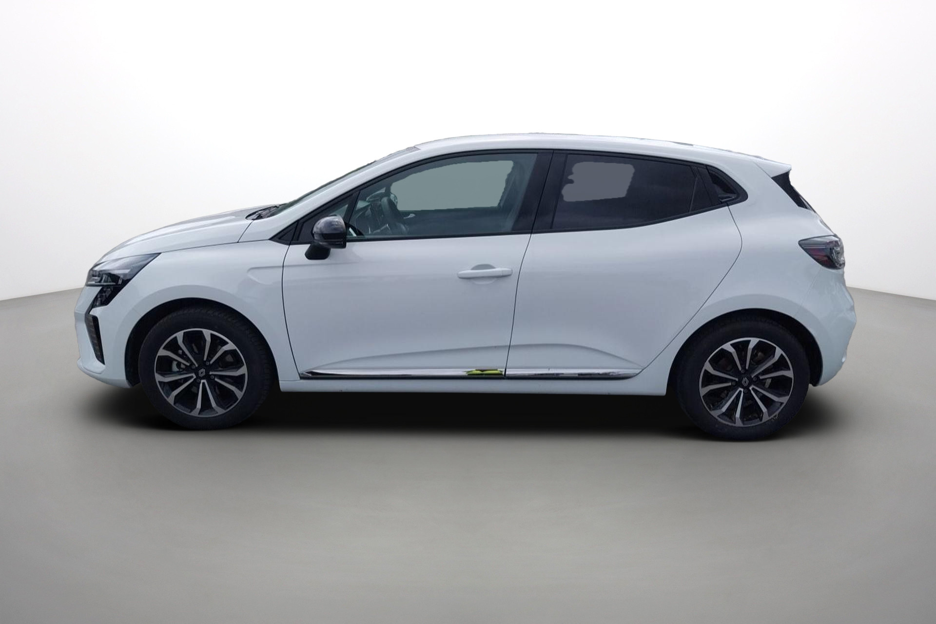 Vente en ligne Renault Clio 5 Clio E-Tech full hybrid 145 ch GSR2 au prix de 21 790 €