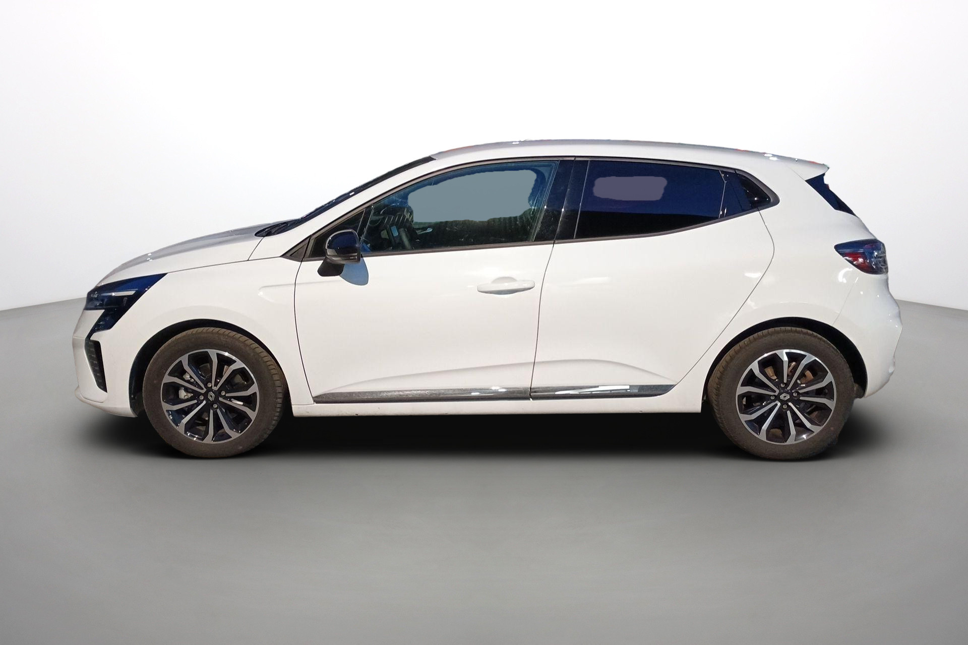 Vente en ligne Renault Clio 5 Clio E-Tech full hybrid 145 ch GSR2 au prix de 21 490 €