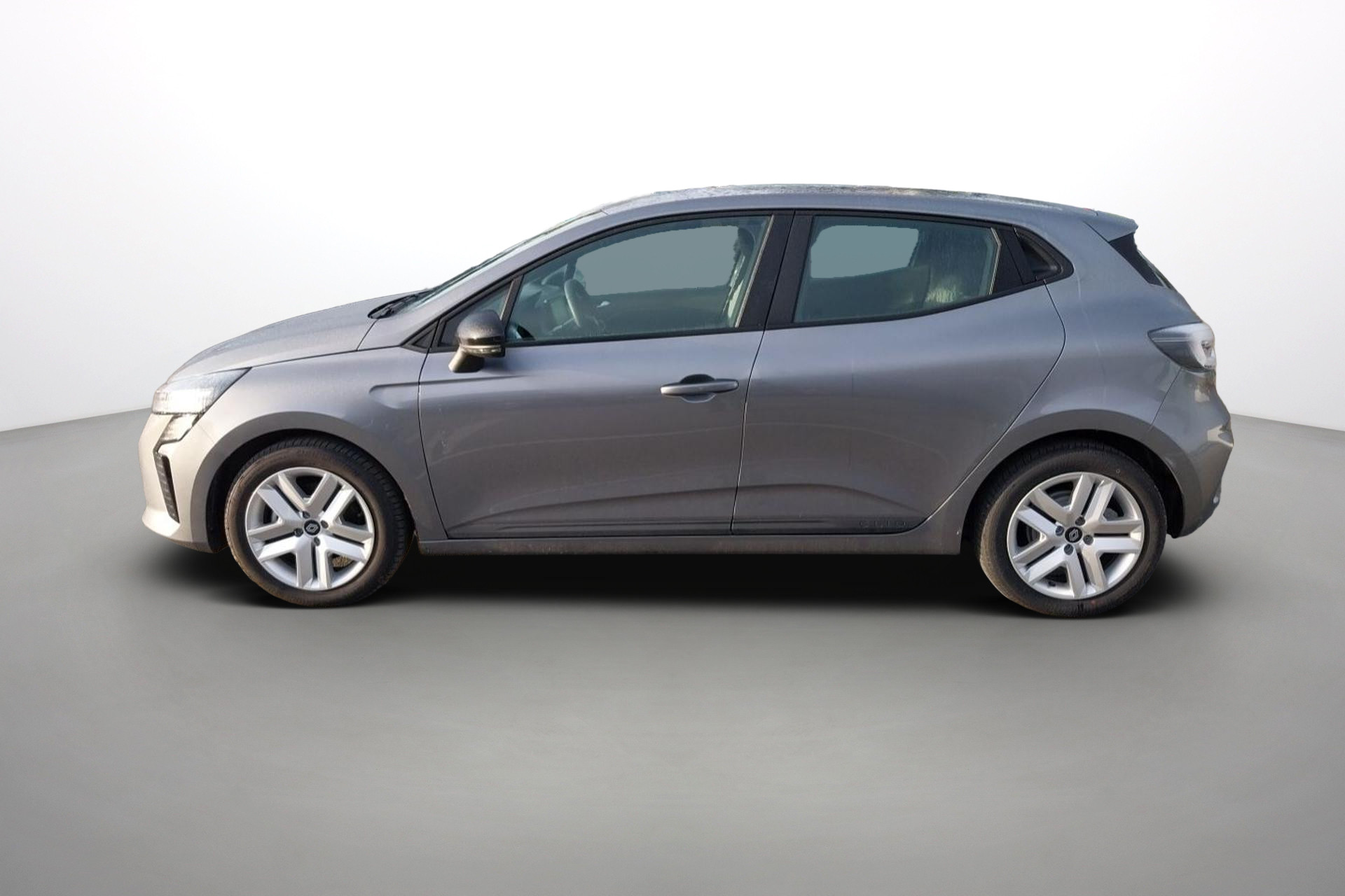 Vente en ligne Renault Clio 5 Clio E-Tech full hybrid 145 ch GSR2 au prix de 19 170 €