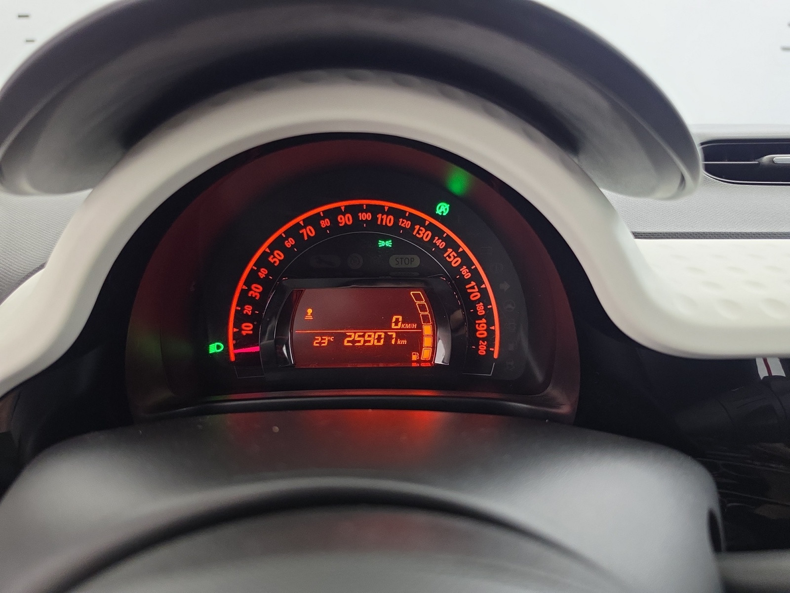 Vente en ligne Renault Twingo 3  SCe 65 au prix de 12 490 €