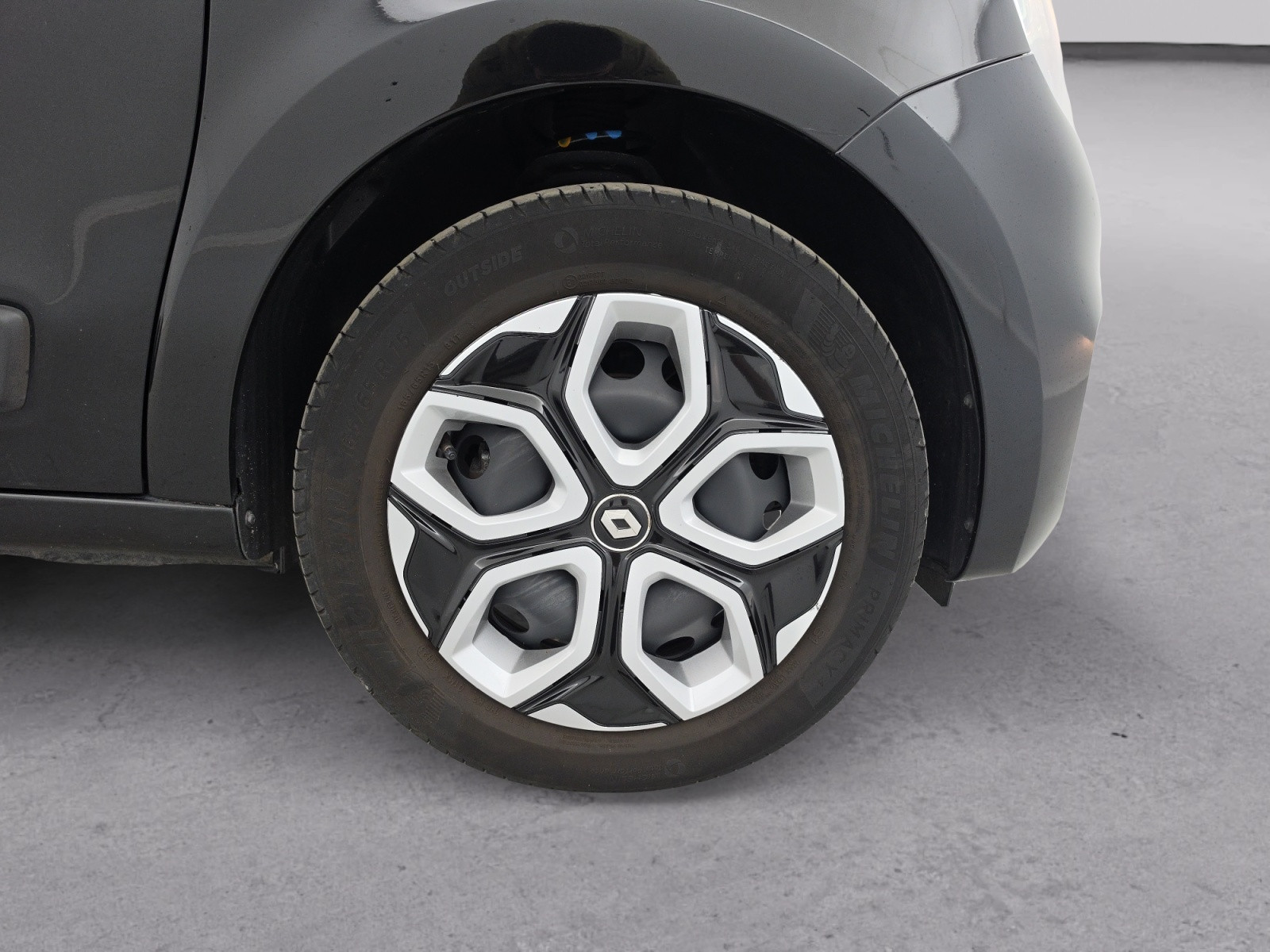 Vente en ligne Renault Twingo 3  SCe 65 au prix de 12 490 €