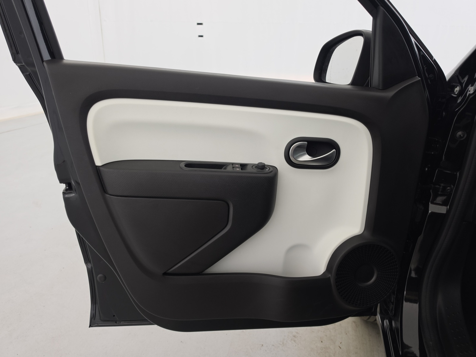 Vente en ligne Renault Twingo 3  SCe 65 au prix de 12 490 €