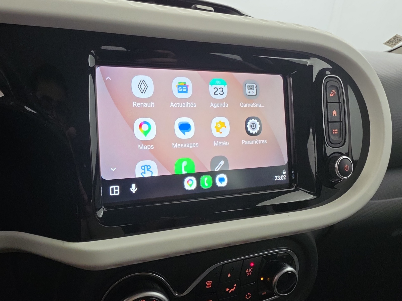 Vente en ligne Renault Twingo 3  SCe 65 au prix de 12 490 €
