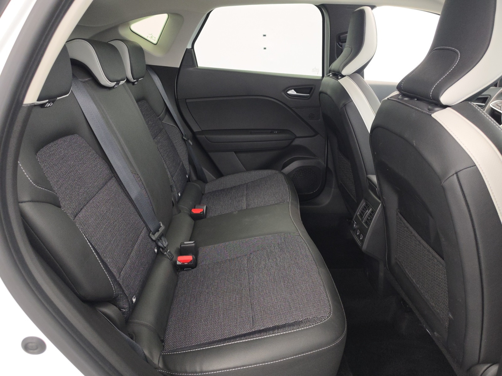 Vente en ligne Renault Captur  E-Tech full hybrid 145 au prix de 20 490 €