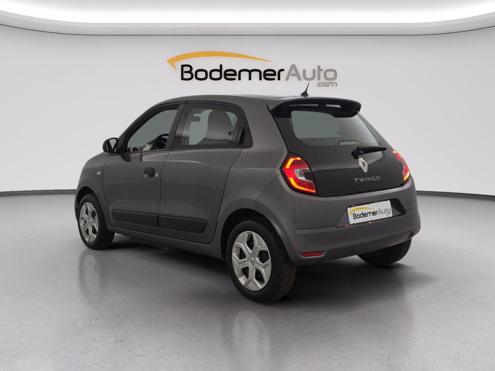 Vente en ligne Renault Twingo Electrique Twingo III E-Tech au prix de 10 990 €