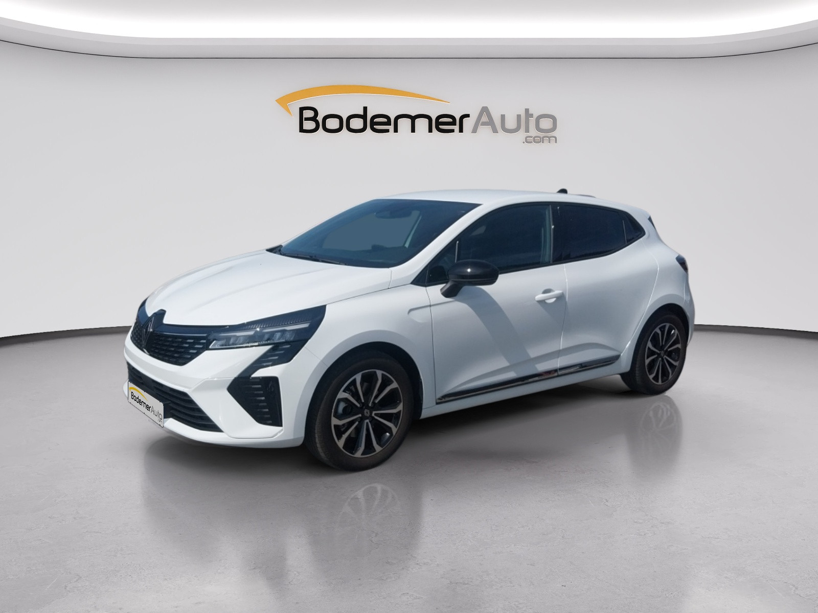 Renault Clio 5 Clio E-Tech full hybrid 145 ch GSR2 occasion de 2024 en vente à Vannes