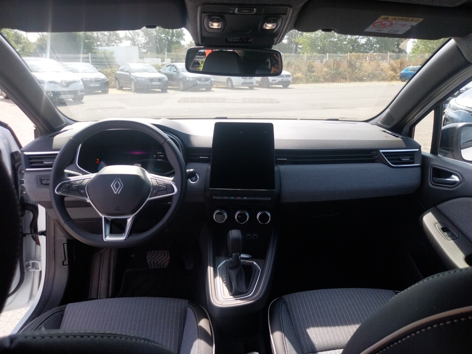 Vente en ligne Renault Clio 5 Clio E-Tech full hybrid 145 ch GSR2 au prix de 19 990 €