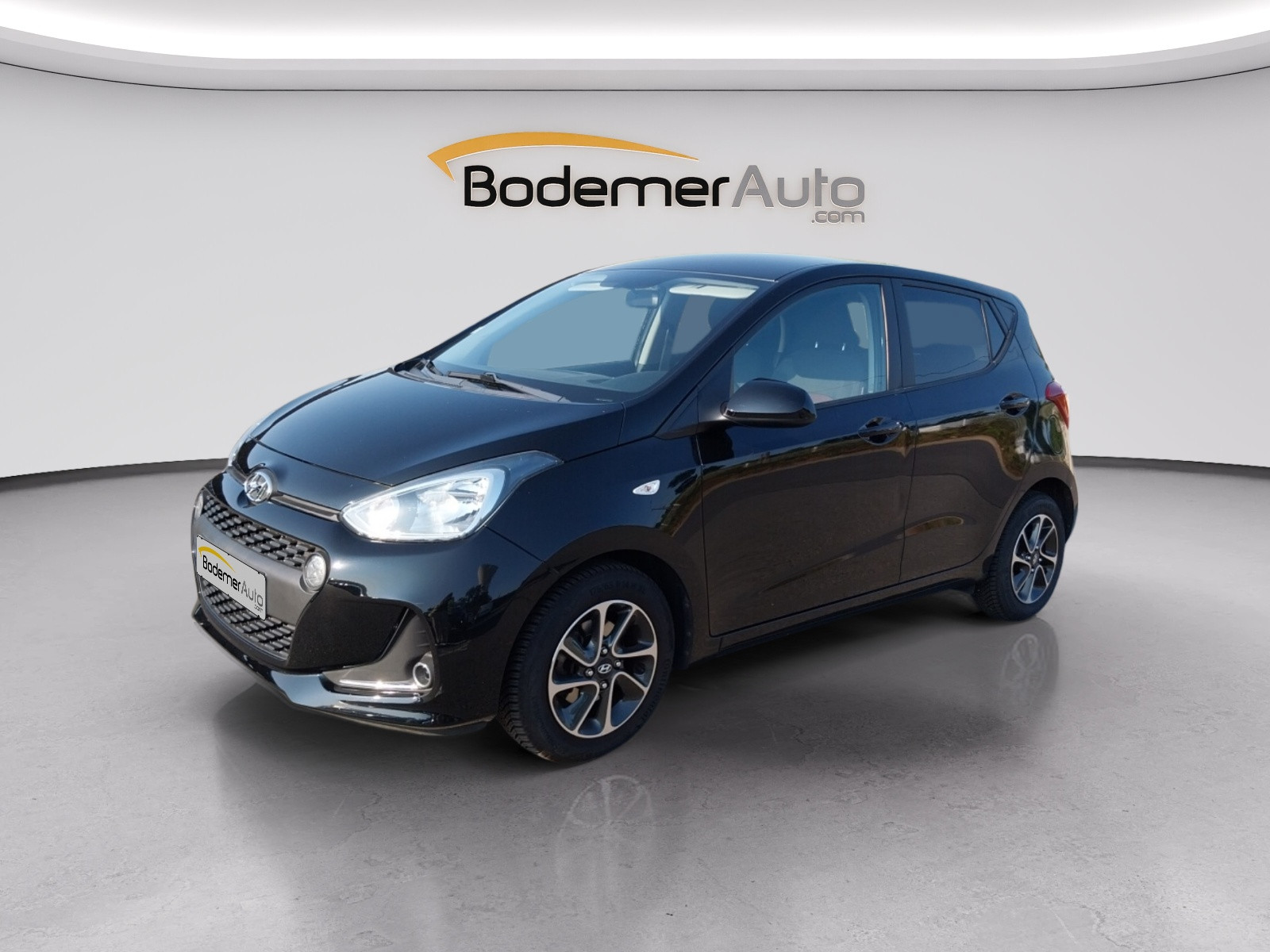 Hyundai i10  1.2 84 occasion de 2019 en vente à Vannes