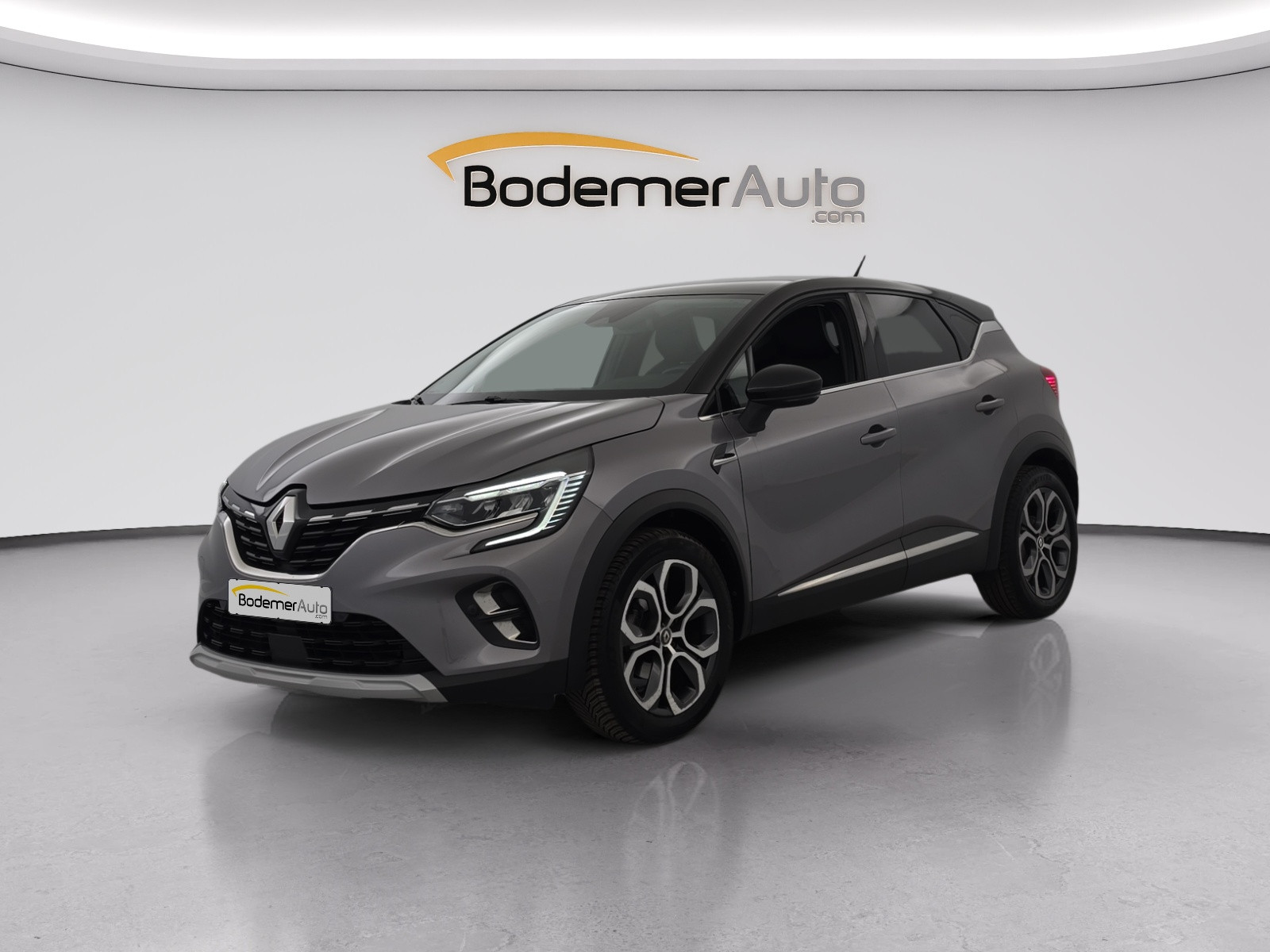 Renault Captur  TCe 160 EDC - 21 occasion de 2022 en vente à Vannes