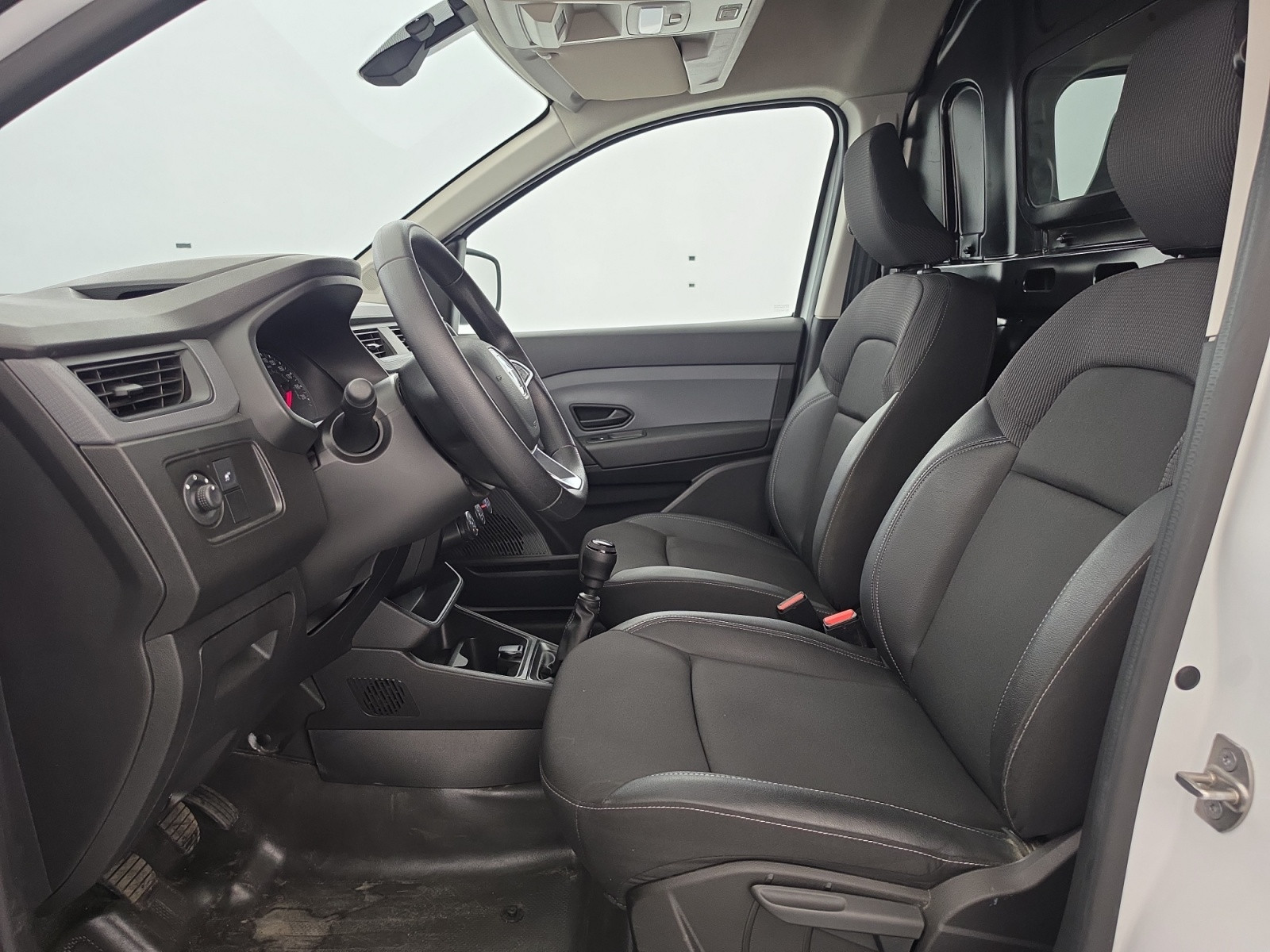 Vente en ligne Renault Express Van  BLUE DCI 95 - 22 au prix de 16 990 €