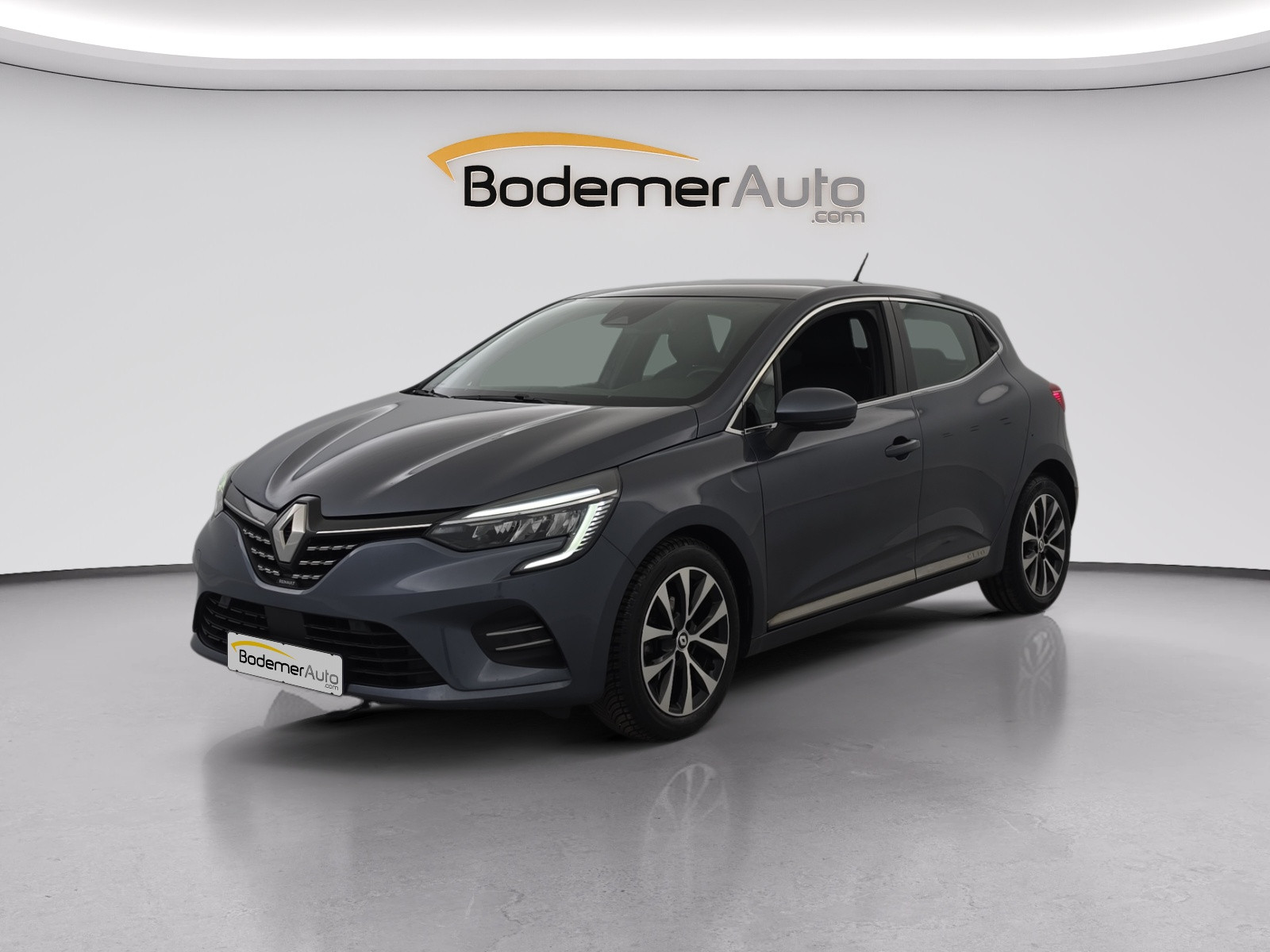 Renault Clio 5 Clio TCe 100 GPL - 21N occasion de 2022 en vente à Vannes