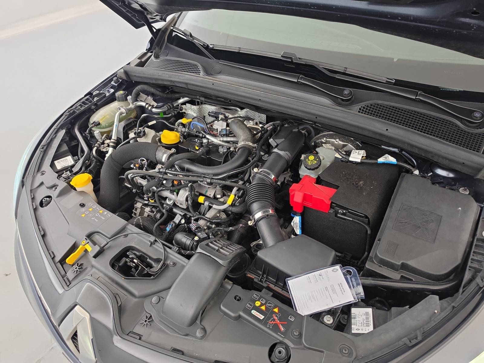 Vente en ligne Renault Clio 5 Clio TCe 100 GPL - 21N au prix de 15 590 €