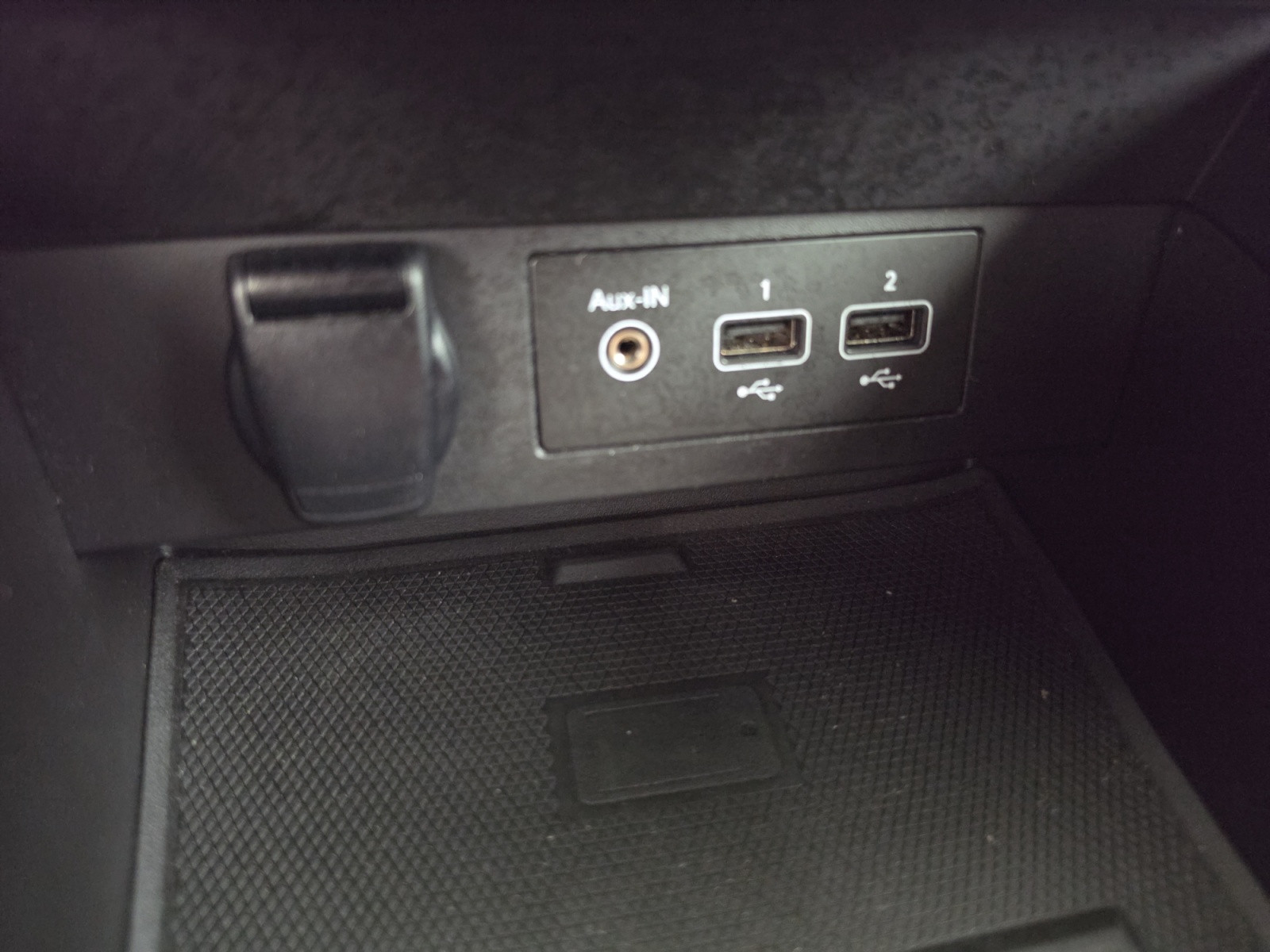 Vente en ligne Renault Clio 5 Clio TCe 100 GPL - 21N au prix de 15 590 €