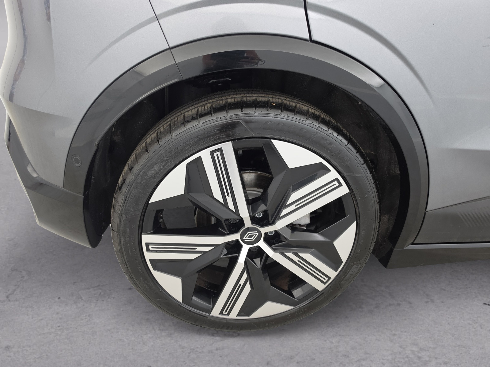 Vente en ligne Renault Megane E-Tech  220 ch autonomie confort GSR2 au prix de 35 490 €