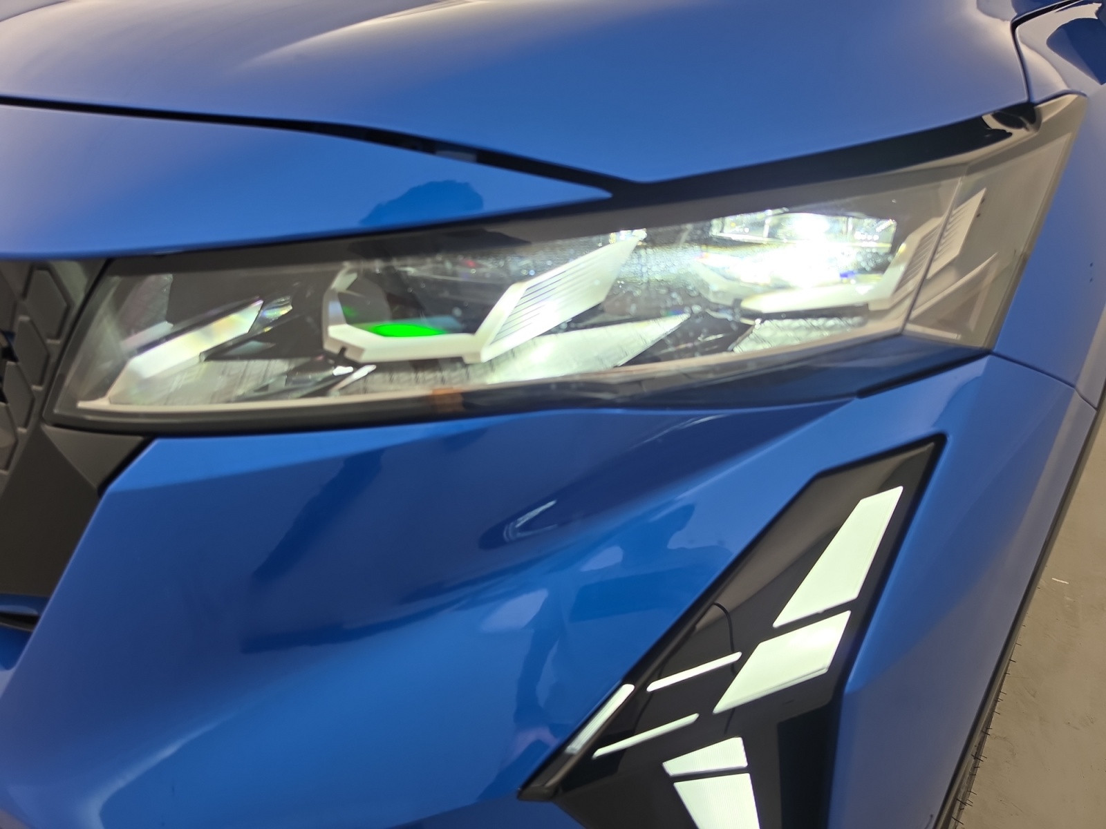 Vente en ligne Renault Rafale  E-Tech full hybrid 200 ch au prix de 42 690 €