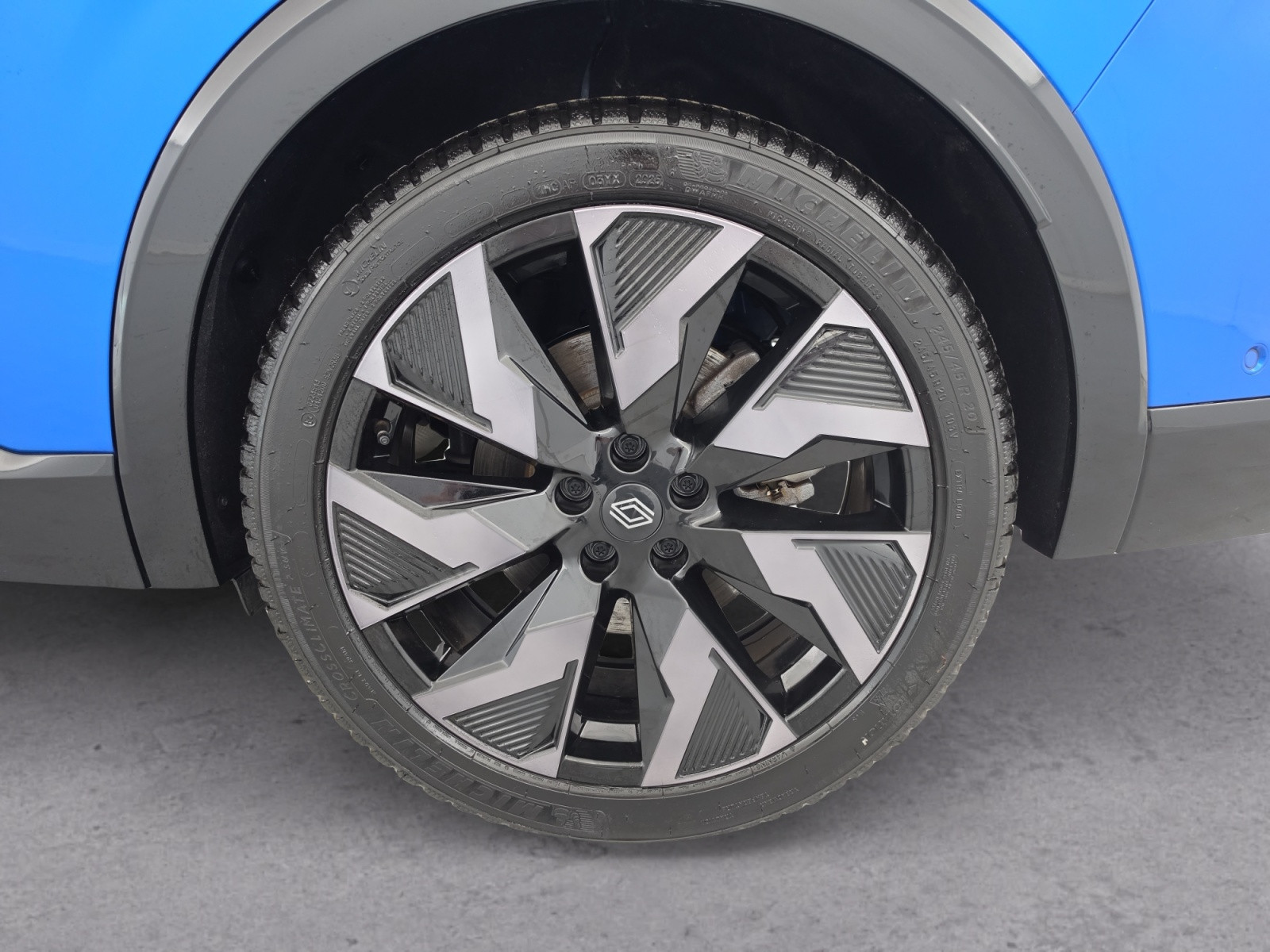 Vente en ligne Renault Rafale  E-Tech full hybrid 200 ch au prix de 42 690 €