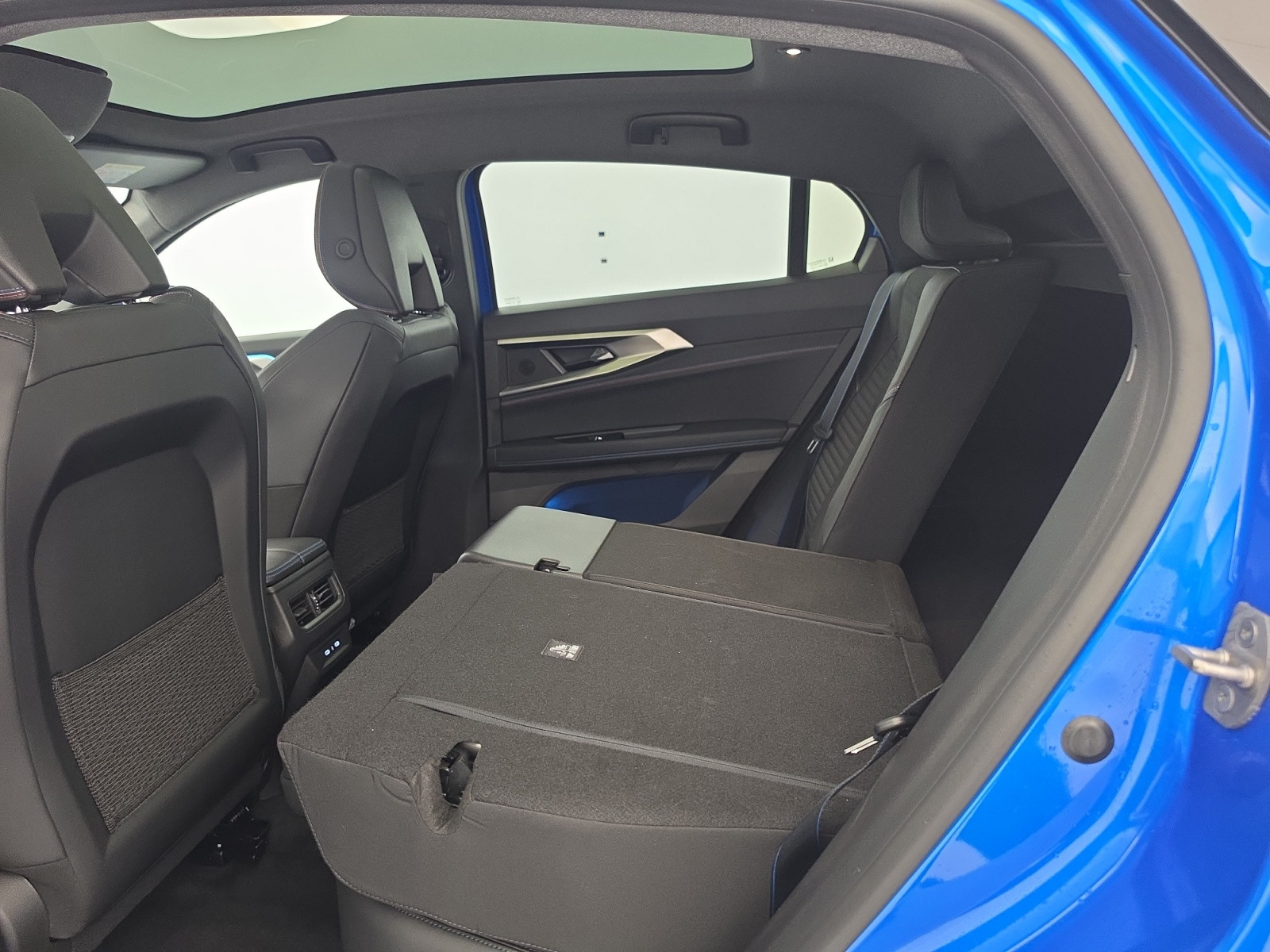 Vente en ligne Renault Rafale  E-Tech full hybrid 200 ch au prix de 42 690 €