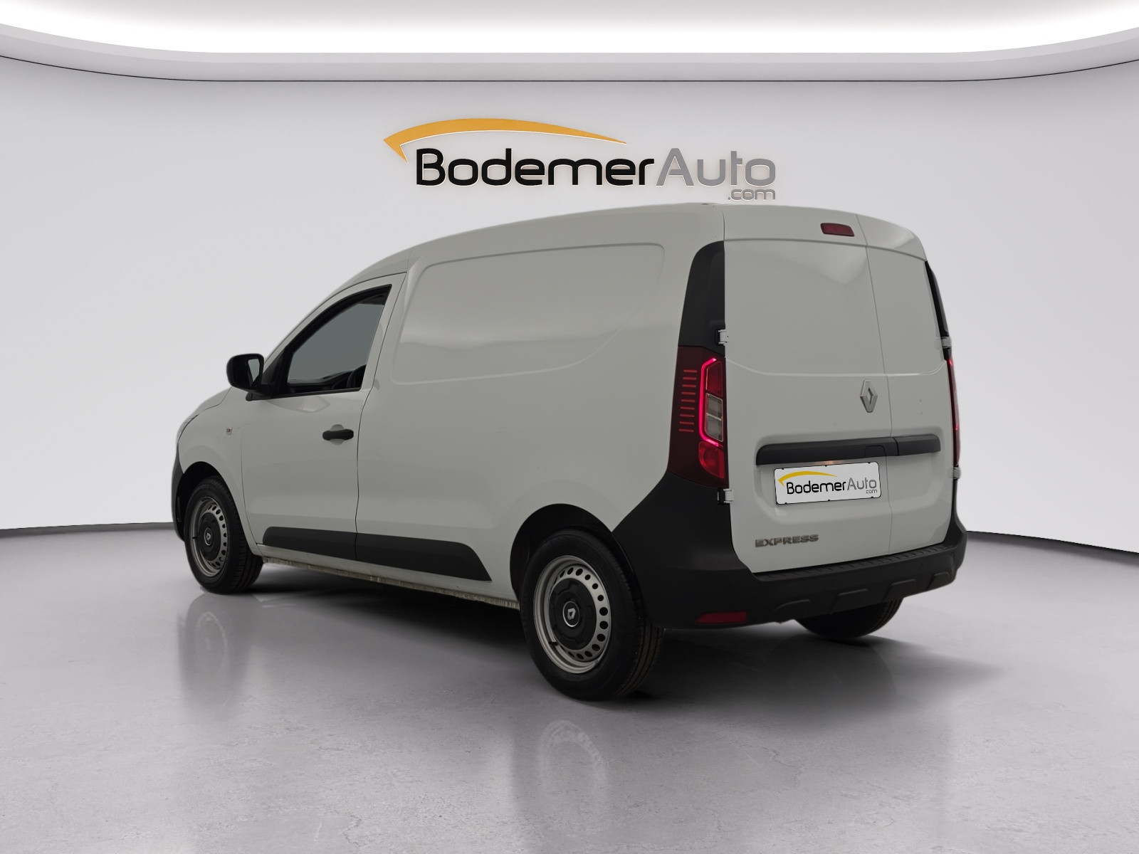 Vente en ligne Renault Express Van  BLUE DCI 95 - 22 au prix de 16 490 €