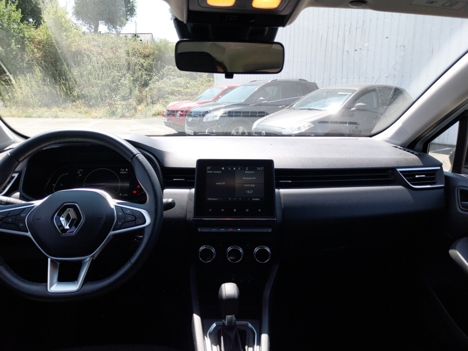 Vente en ligne Renault Clio 5 Clio E-Tech full hybrid 145 au prix de 15 690 €