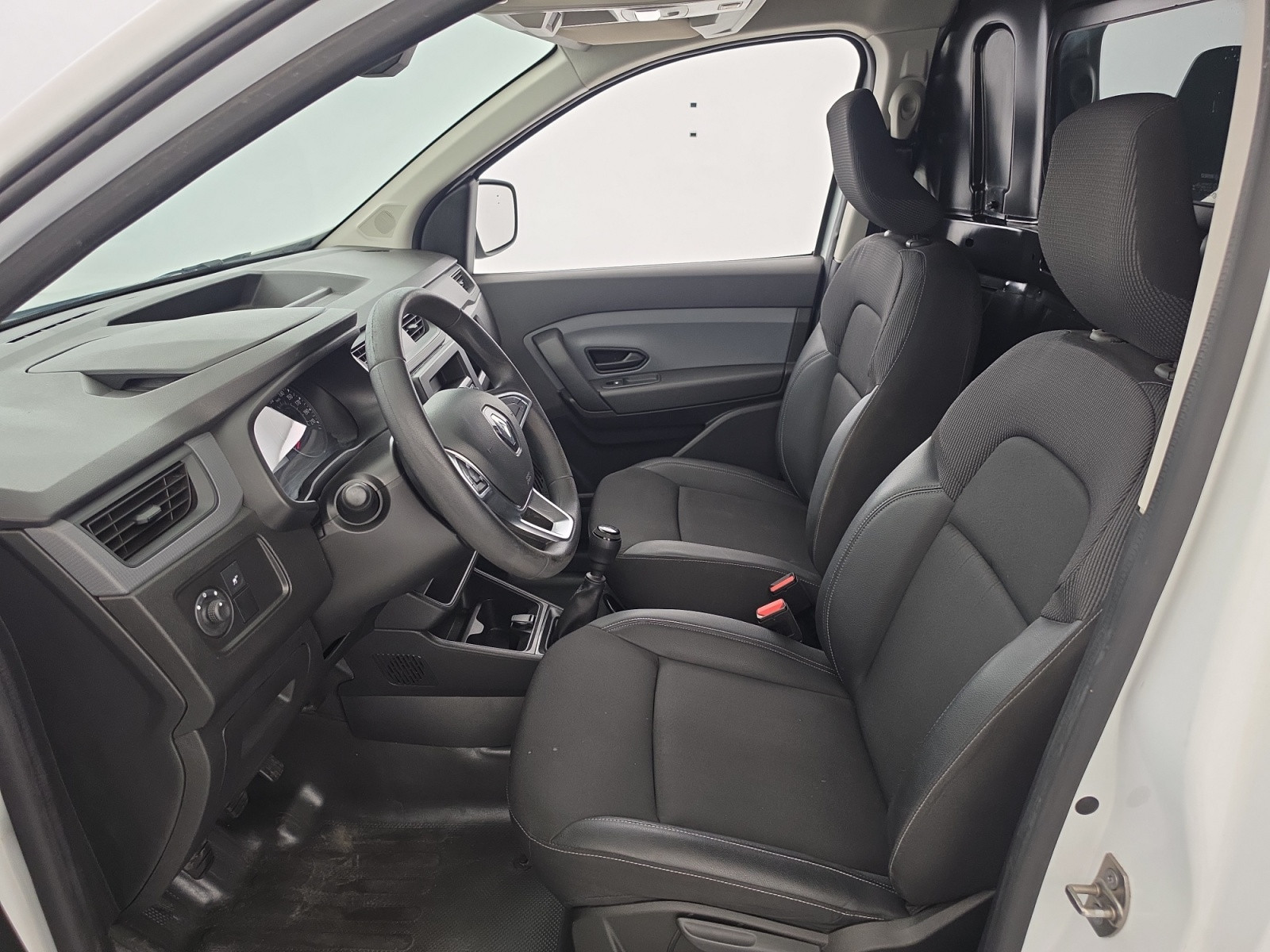Vente en ligne Renault Express Van  BLUE DCI 95 - 22 au prix de 16 490 €