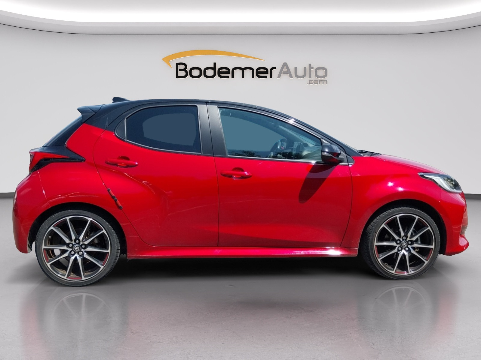 Vente en ligne Toyota Yaris Yaris Hybride 116h au prix de 21 490 €