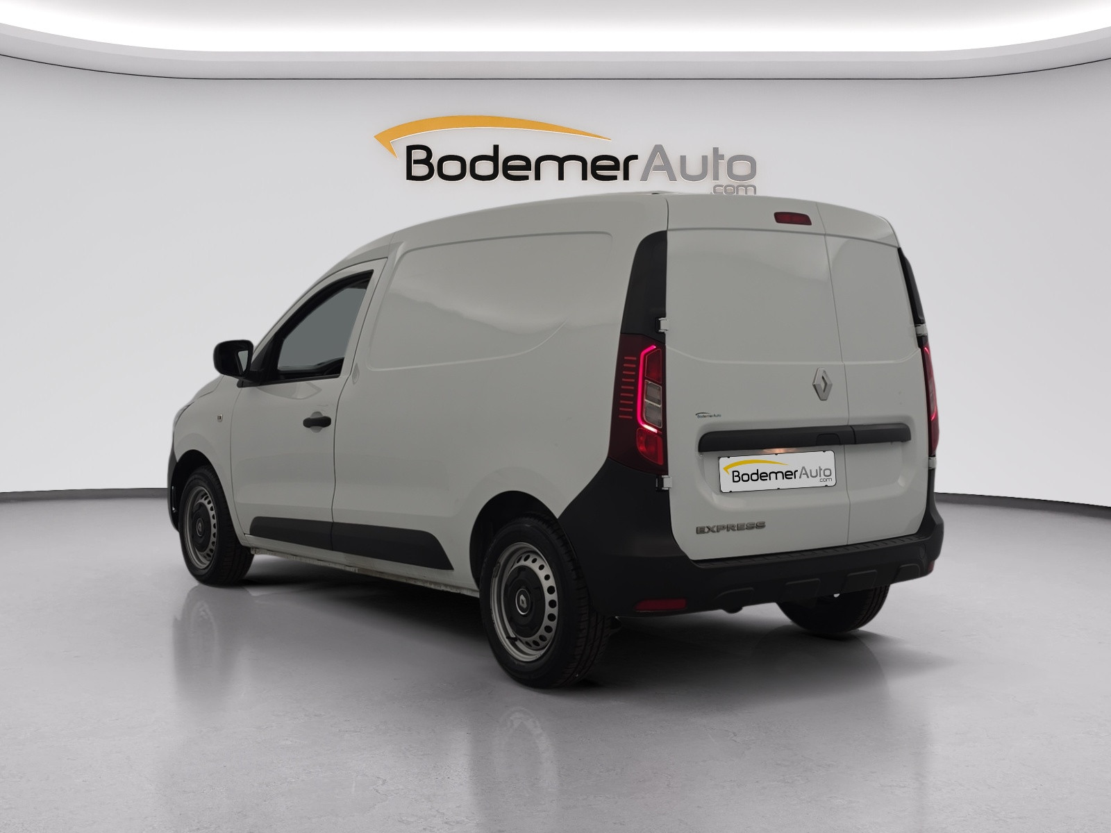 Vente en ligne Renault Express Van  BLUE DCI 95 - 22 au prix de 15 290 €