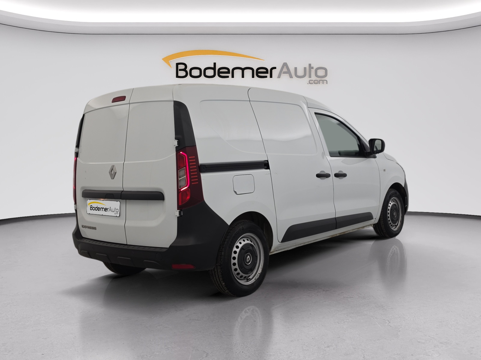 Vente en ligne Renault Express Van  BLUE DCI 95 - 22 au prix de 15 290 €