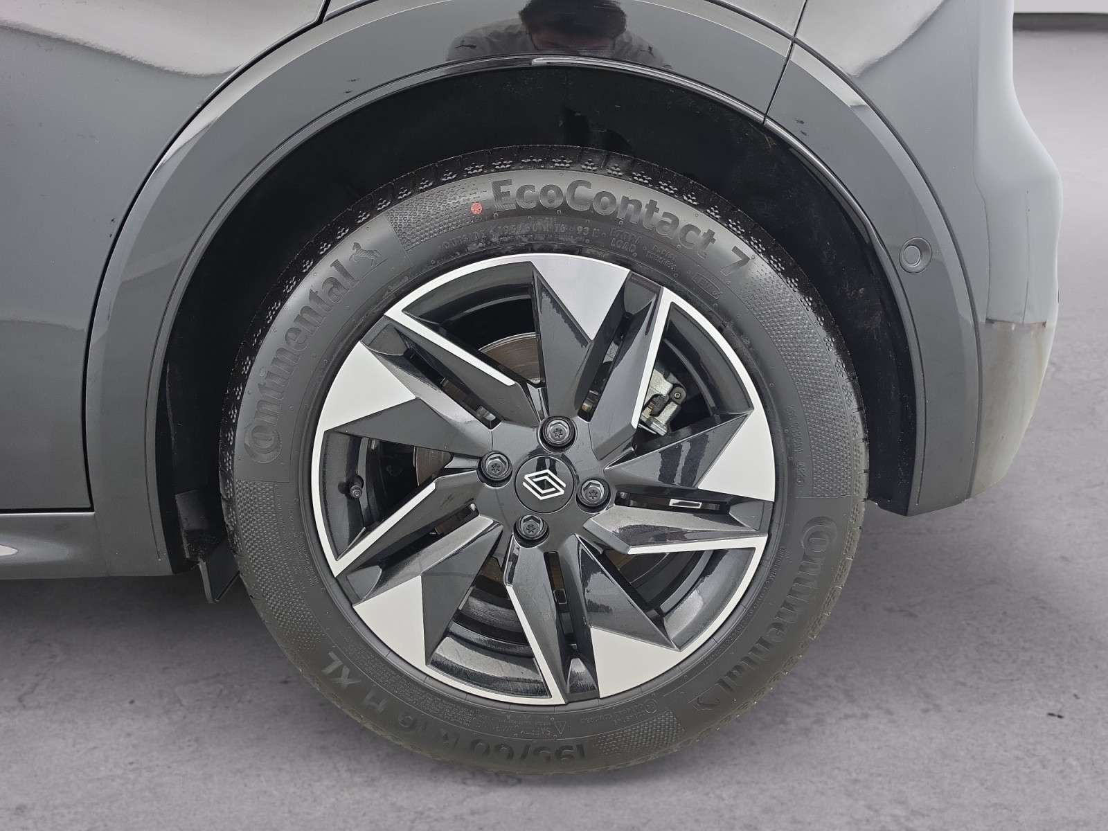 Vente en ligne Renault Clio 6 Clio E-Tech full hybrid 160 ch au prix de 26 490 €