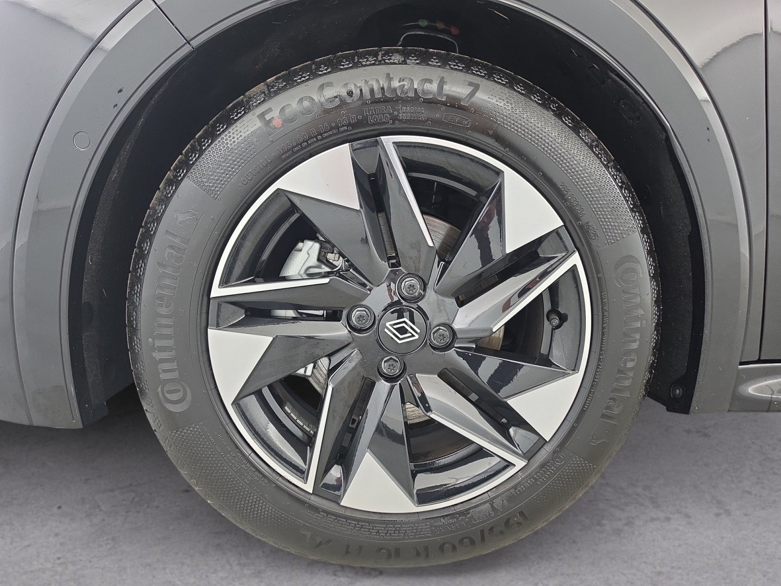 Vente en ligne Renault Clio 6 Clio E-Tech full hybrid 160 ch au prix de 26 490 €
