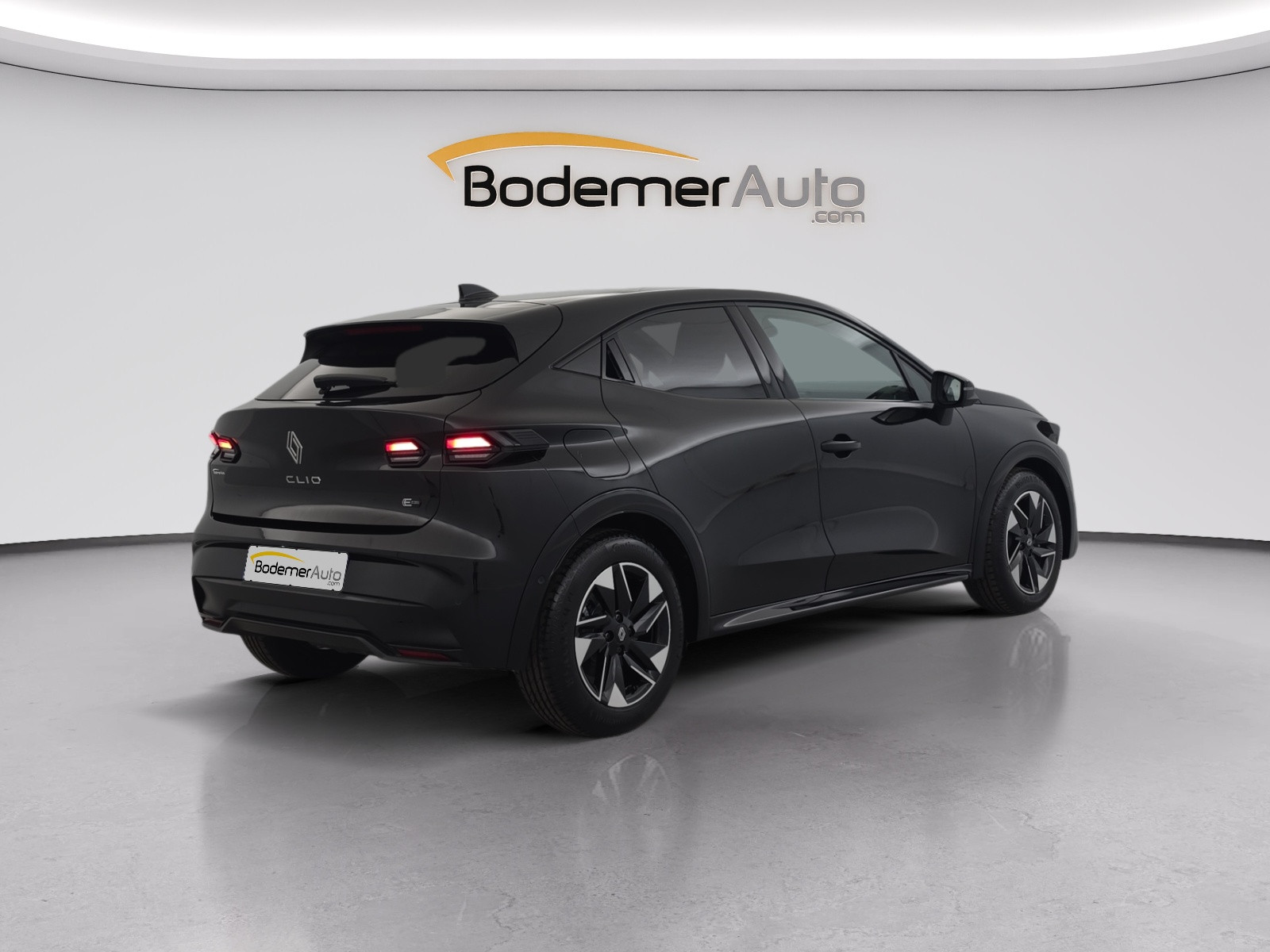 Vente en ligne Renault Clio 6 Clio E-Tech full hybrid 160 ch au prix de 26 490 €