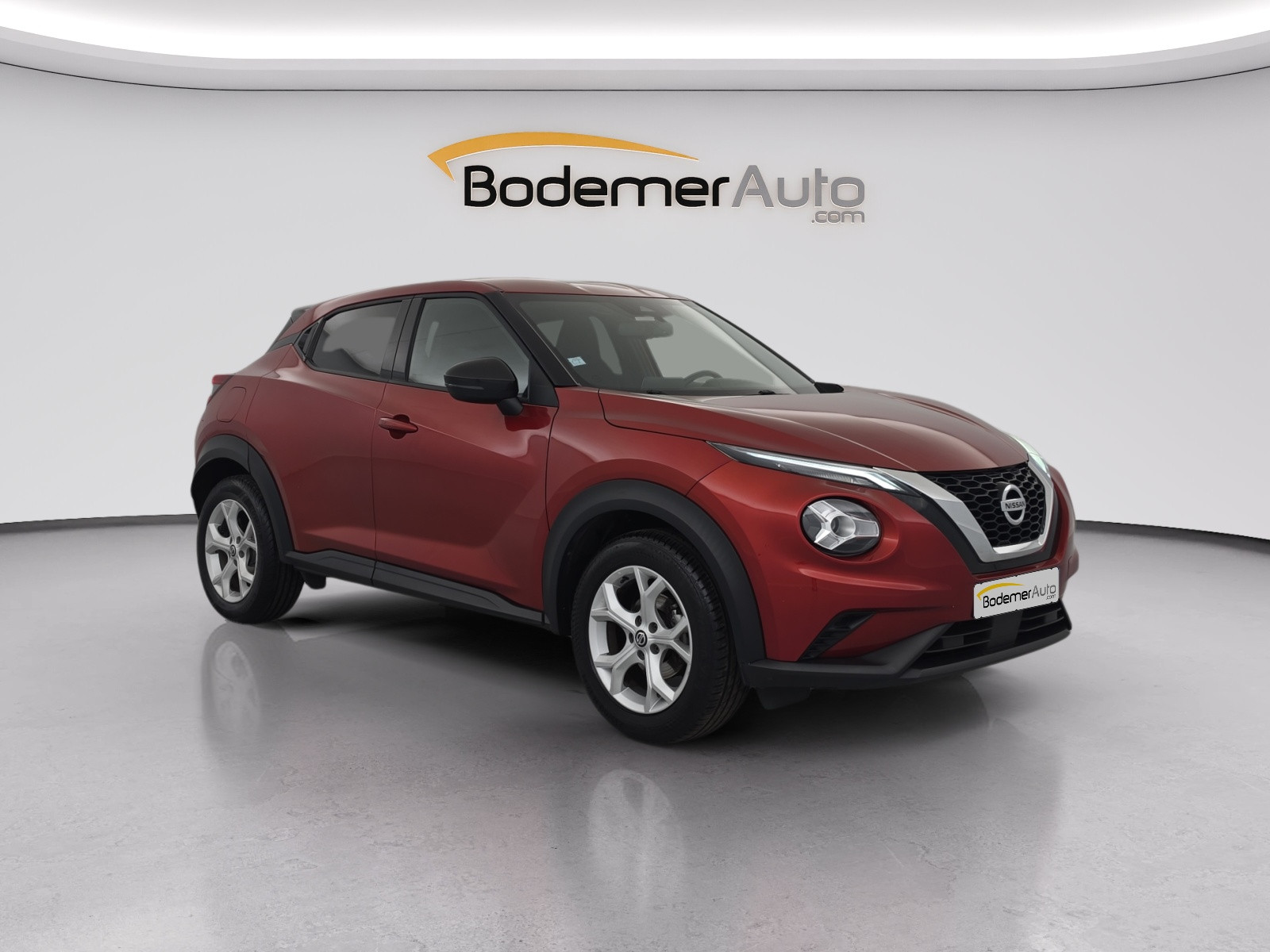 Vente en ligne Nissan Juke Juke DIG-T 114 au prix de 14 990 €