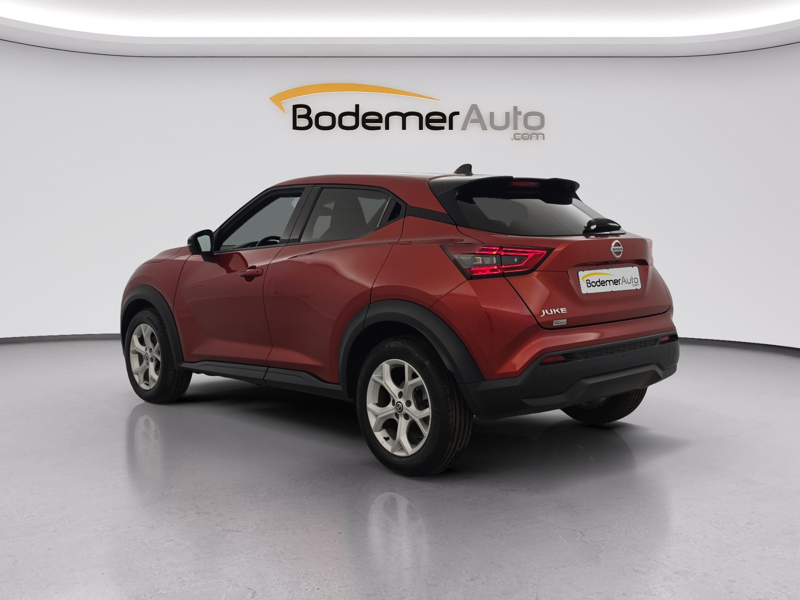 Vente en ligne Nissan Juke Juke DIG-T 114 au prix de 14 990 €