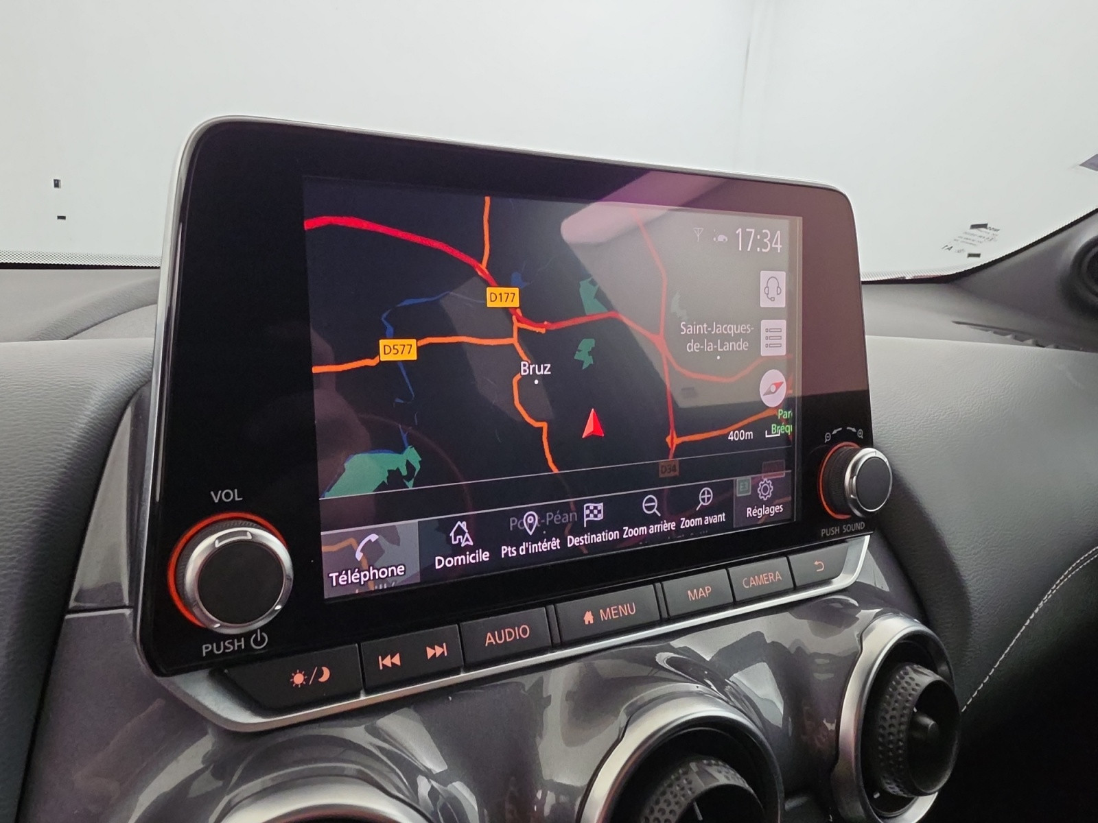 Vente en ligne Nissan Juke Juke DIG-T 114 au prix de 14 990 €
