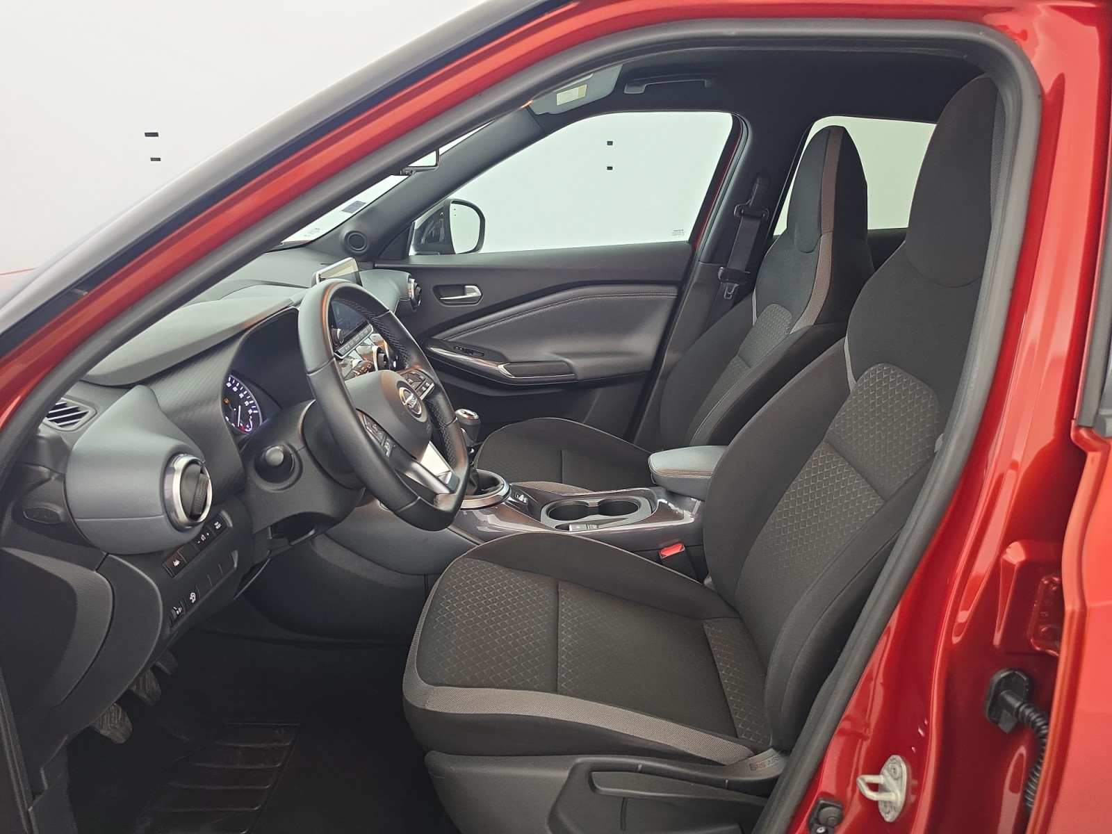 Vente en ligne Nissan Juke Juke DIG-T 114 au prix de 14 990 €